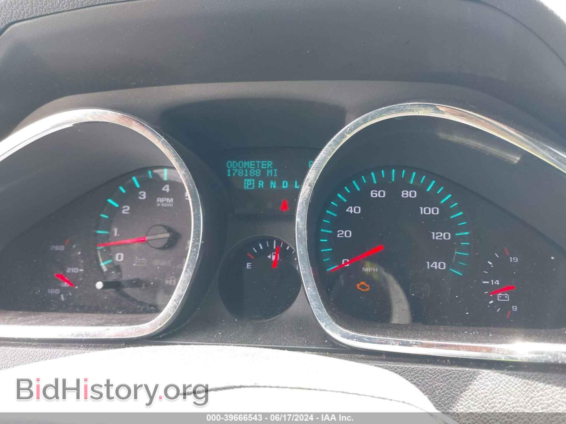 2010 CHEVROLET TRAVERSE - VIN: 1GNLVFED9AS152451 - Фото 7