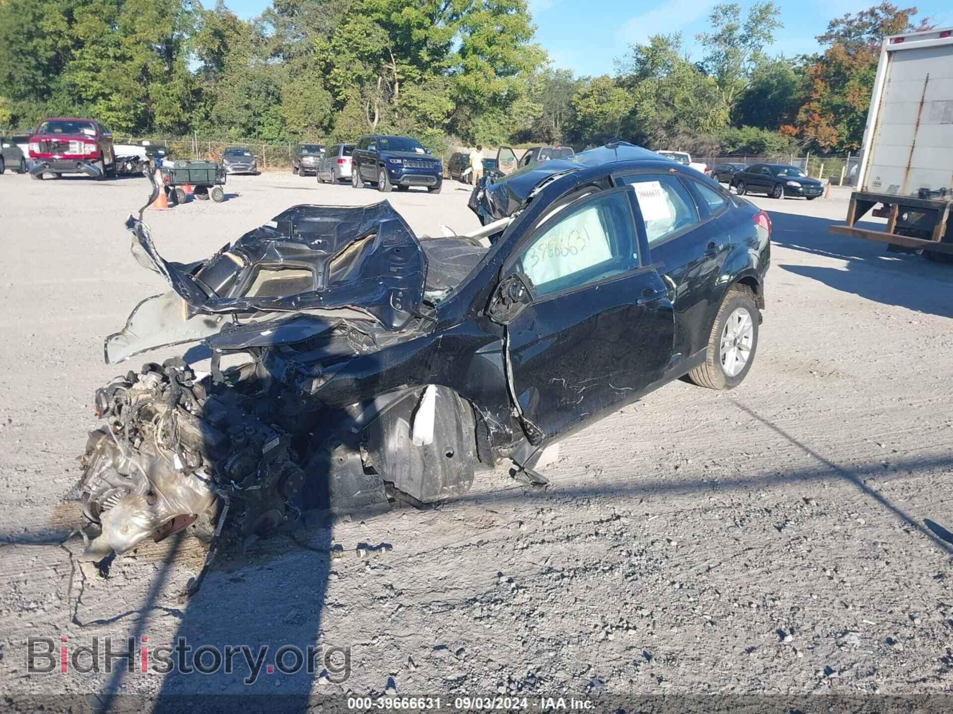2016 FORD FOCUS - VIN: 1FADP3F26GL251952 - Photo 2