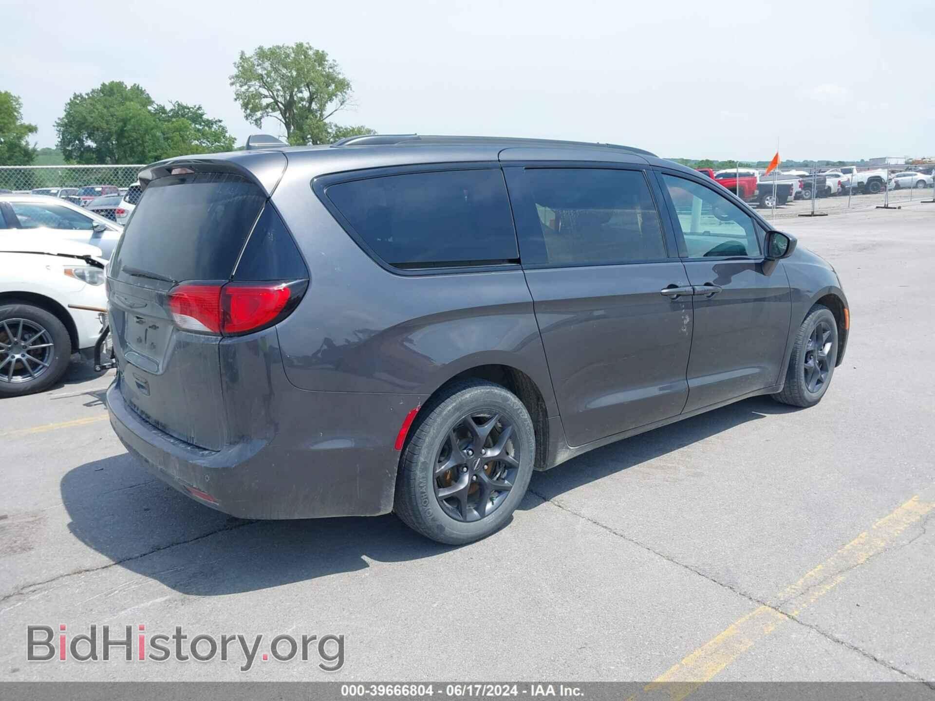 2019 CHRYSLER PACIFICA - VIN: 2C4RC1EG2KR508019 - Photo 4