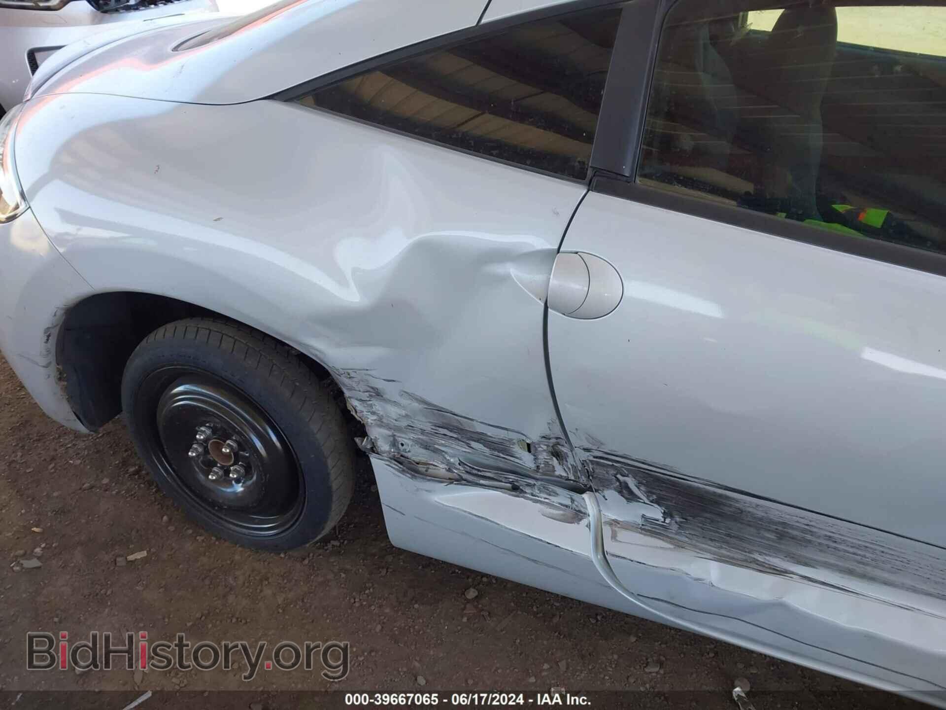 2006 MITSUBISHI ECLIPSE - VIN: 4A3AK24F16E025197 - Photo 6