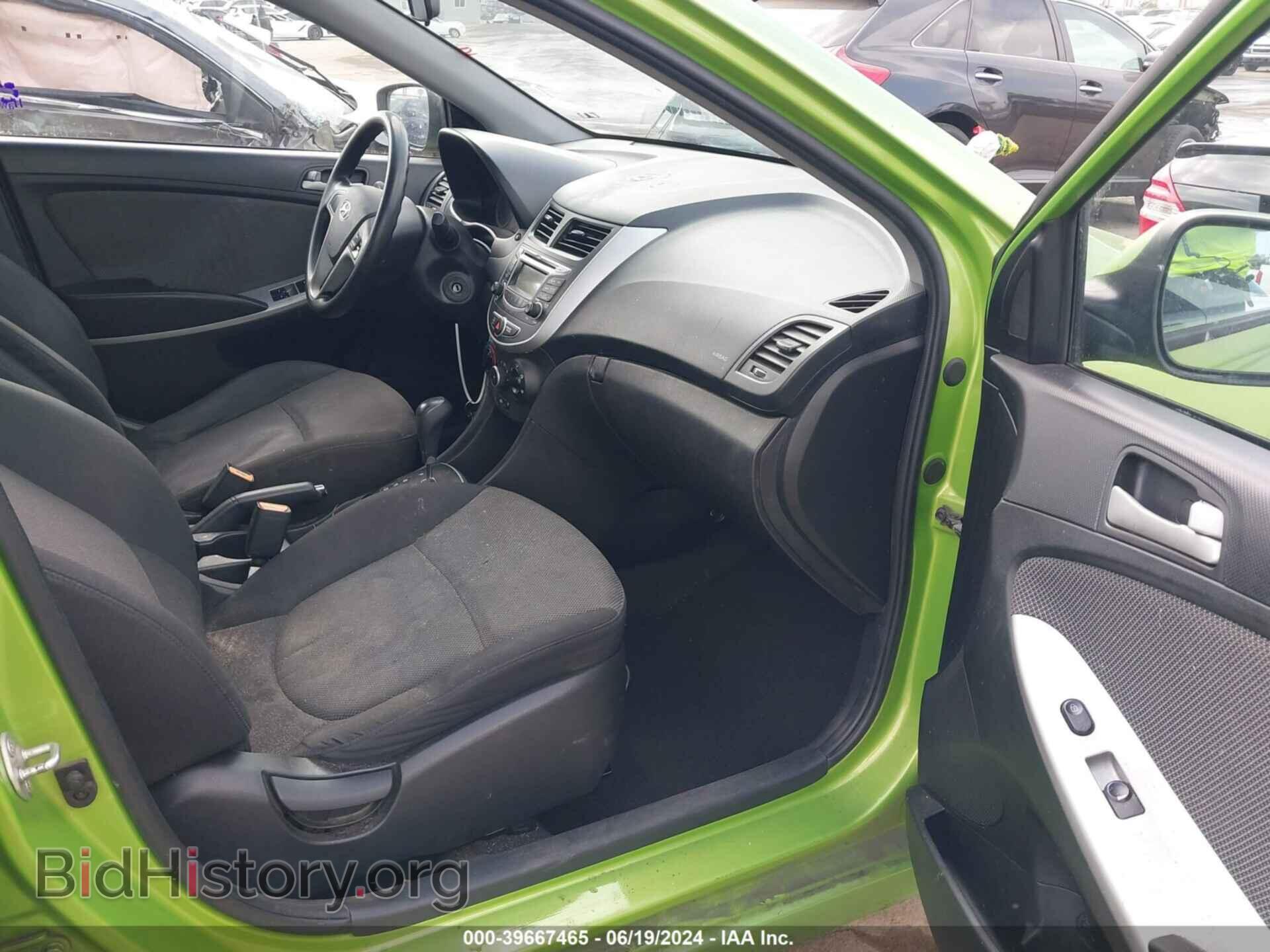 2013 HYUNDAI ACCENT - VIN: KMHCT5AE0DU132181 - Фото 5