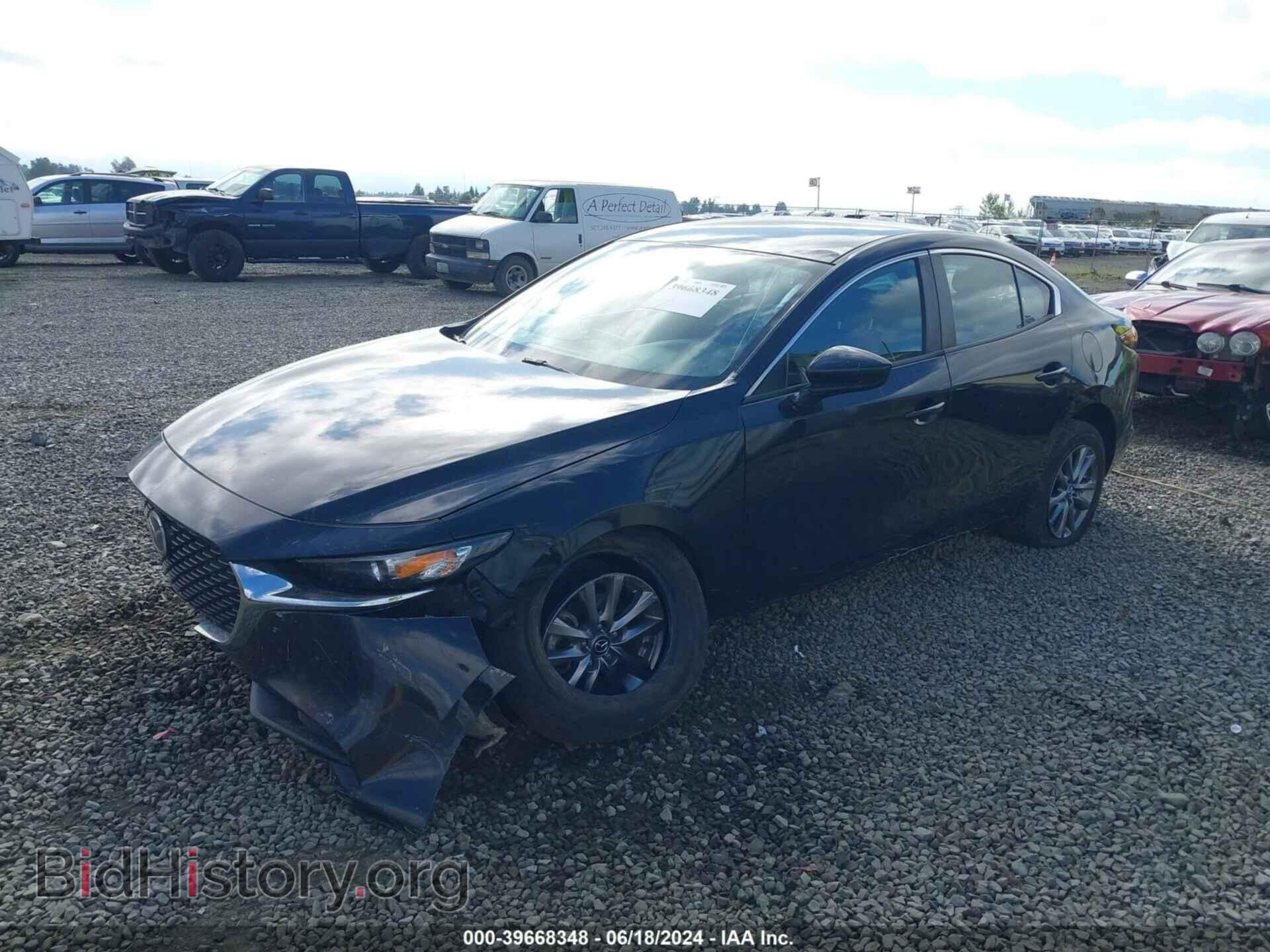 2021 MAZDA MAZDA3 - VIN: JM1BPAA76M1300440 - Photo 2