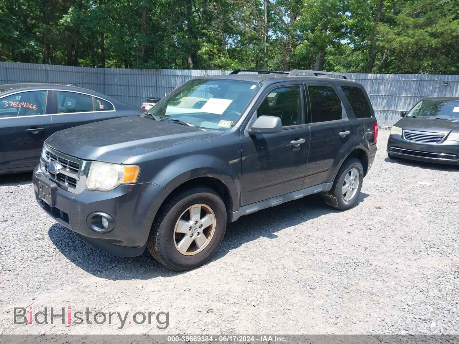2009 FORD ESCAPE - VIN: 1FMCU03G09KD16201 - Фото 2