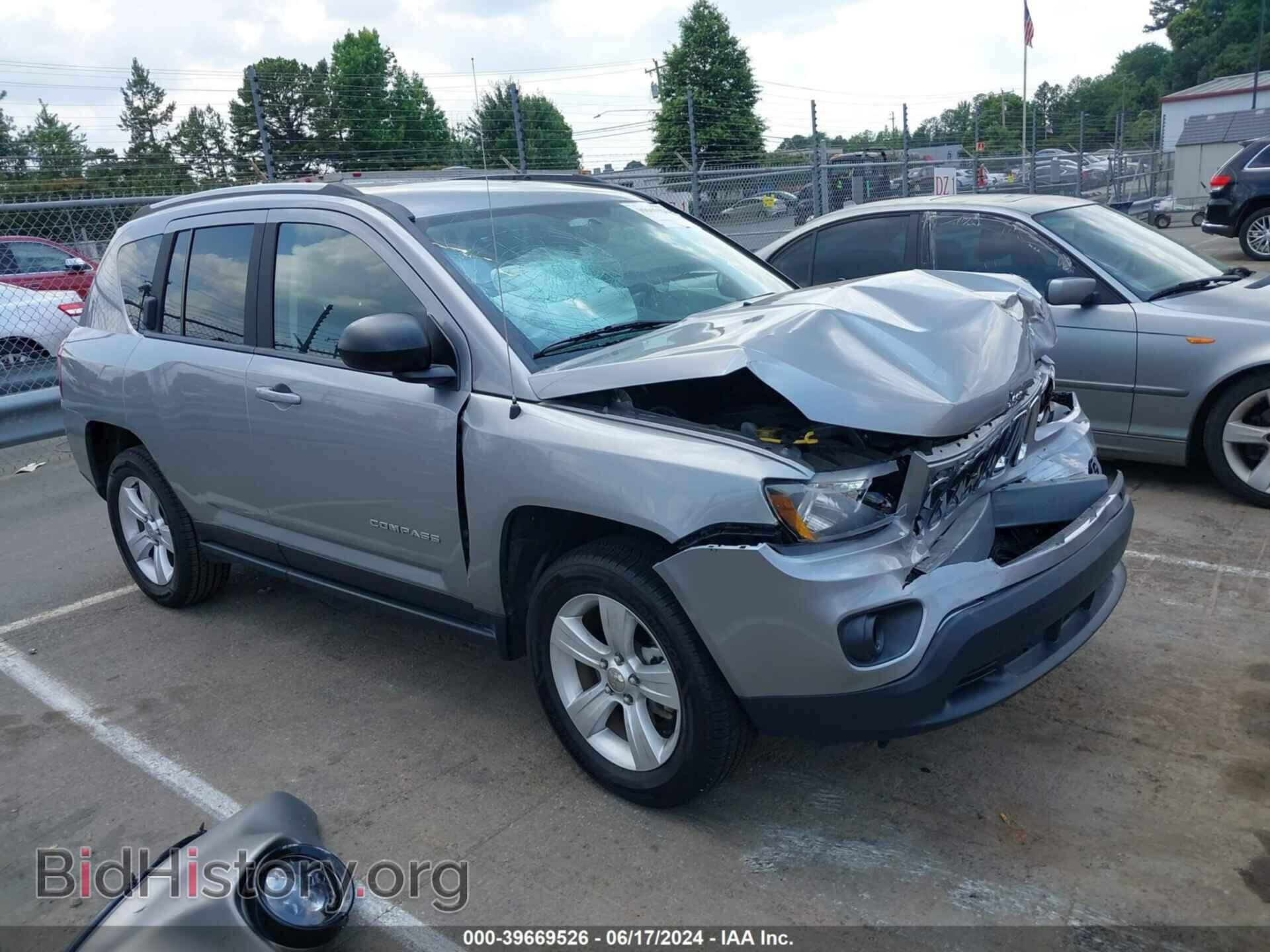 Фотография 1C4NJDBB7FD395577 - JEEP COMPASS 2015