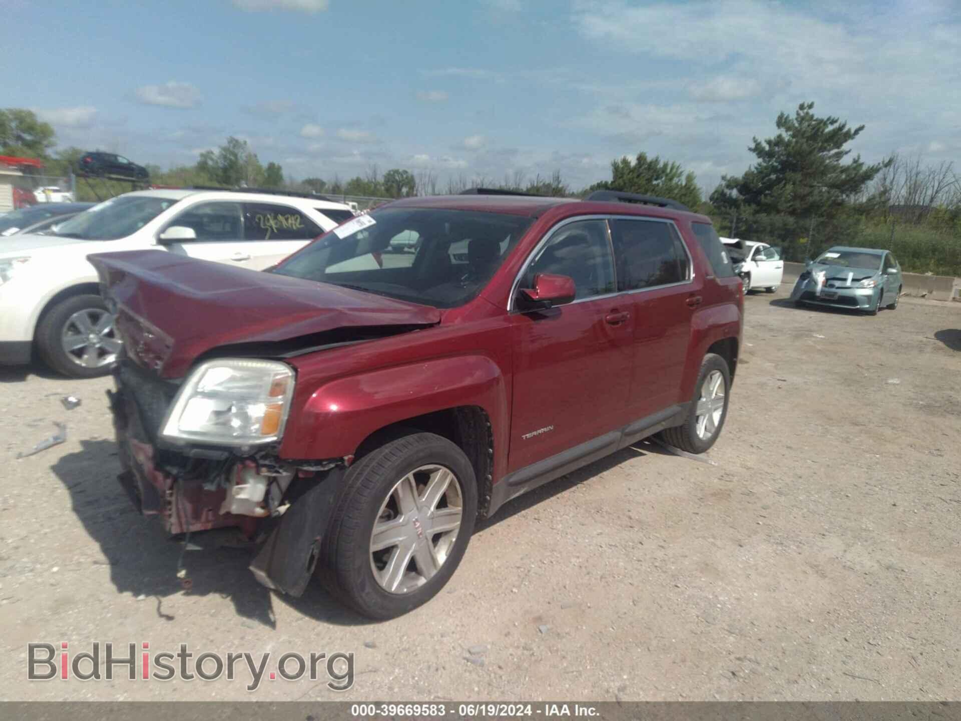 2011 GMC TERRAIN - VIN: 2CTALSEC8B6328047 - Фото 2