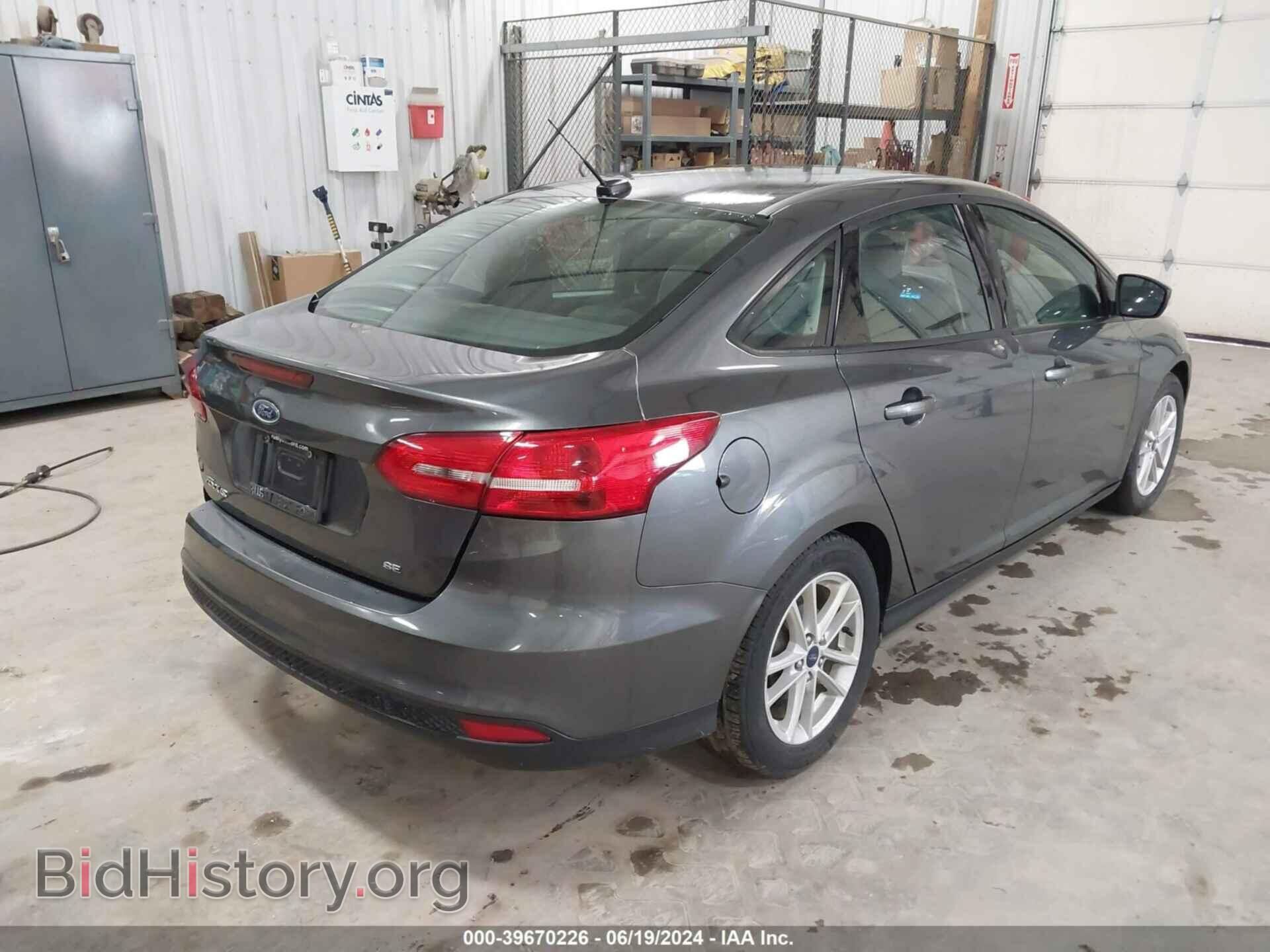 2017 FORD FOCUS - VIN: 1FADP3F20HL341826 - Photo 4