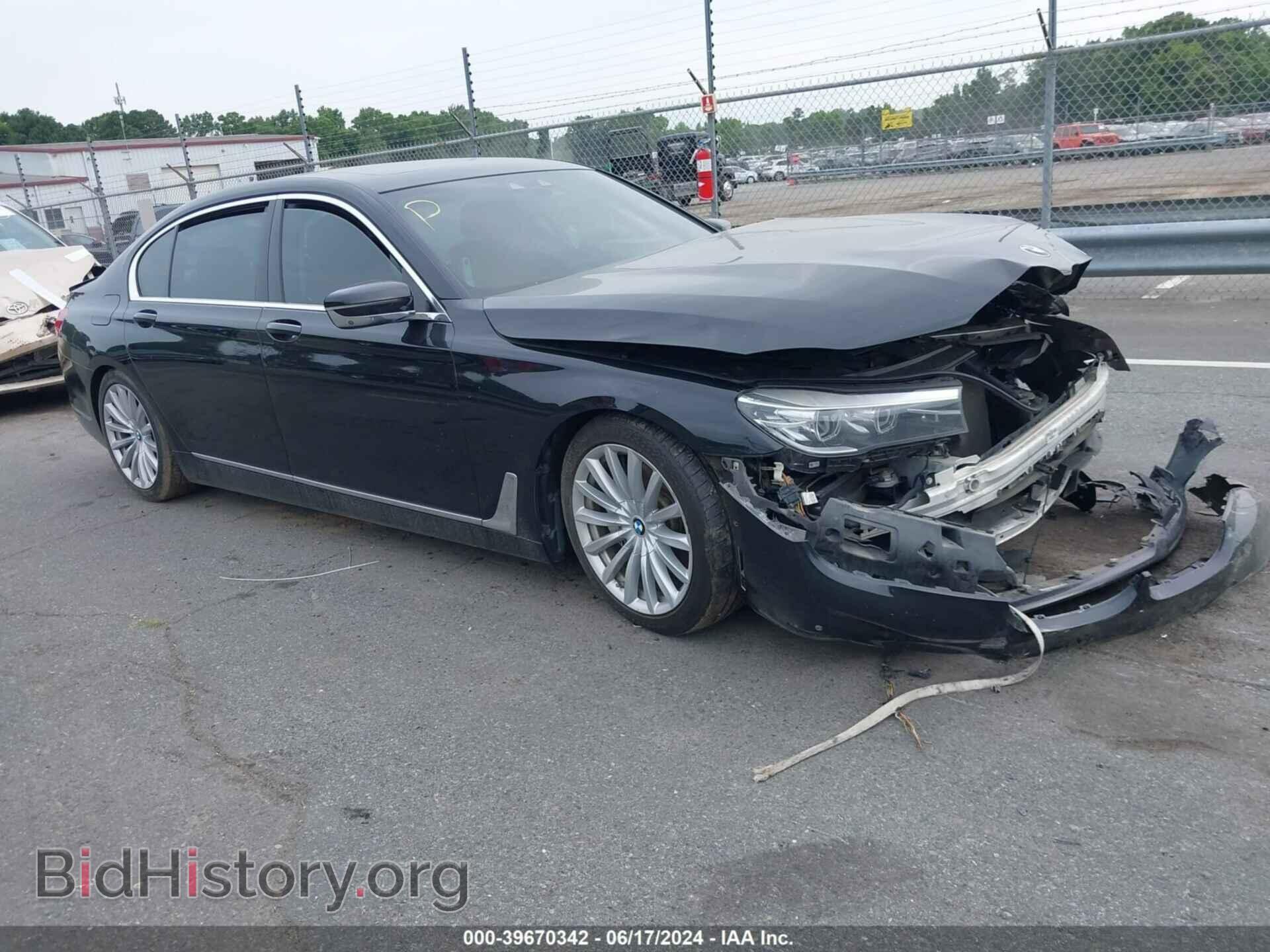 Фотография WBA7E2C54HG739178 - BMW 740I 2017