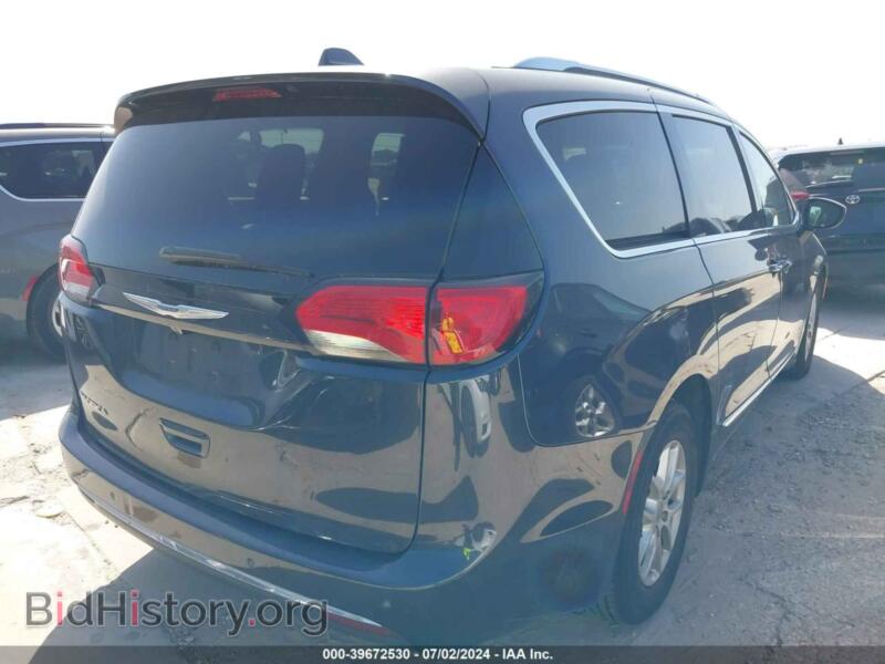 2020 Chrysler PACIFICA (VIN 2C4RC1BG8LR279500) — photo 4 of 16