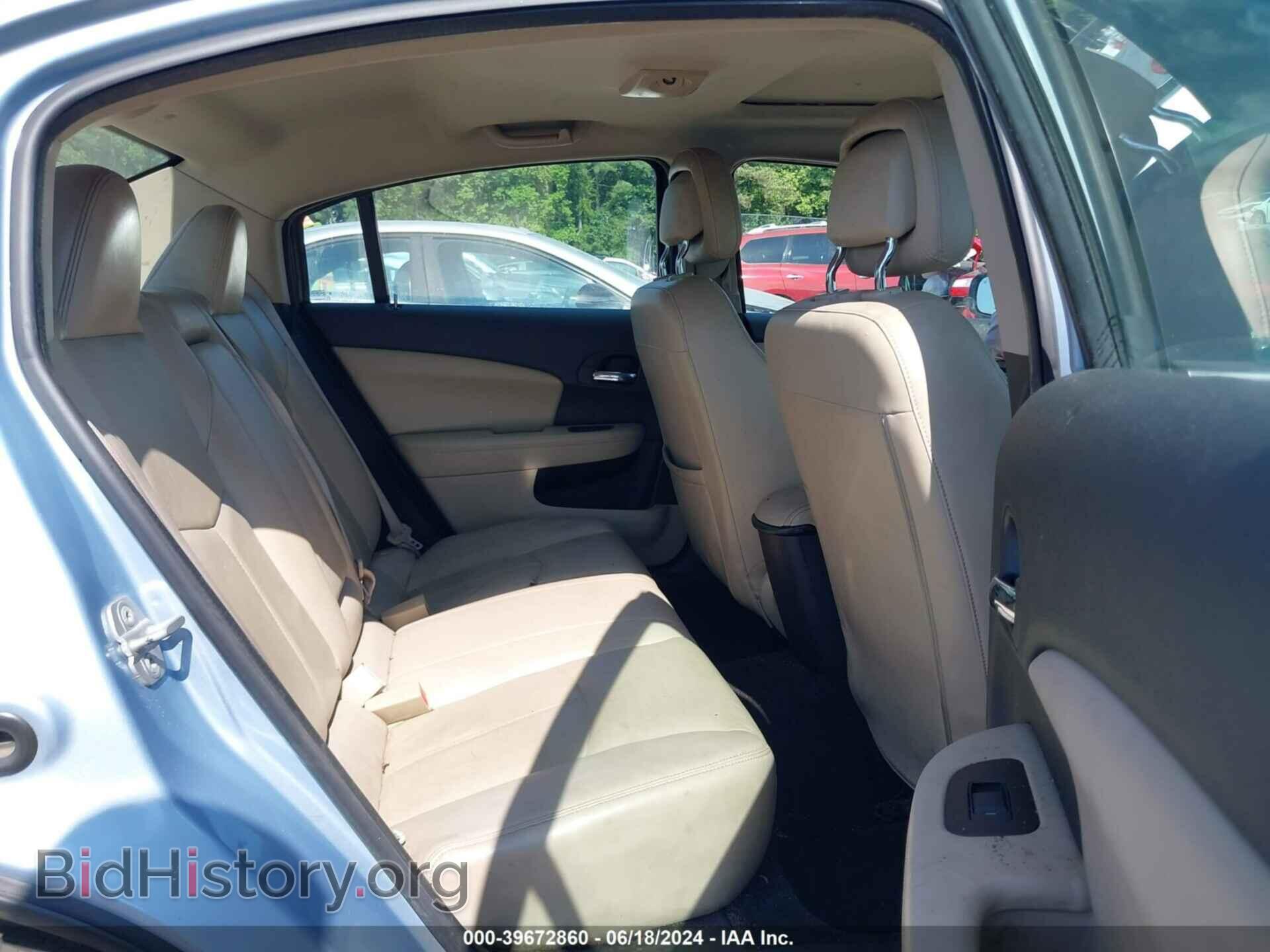 2012 CHRYSLER 200 - VIN: 1C3CCBCG5CN293057 - Photo 8