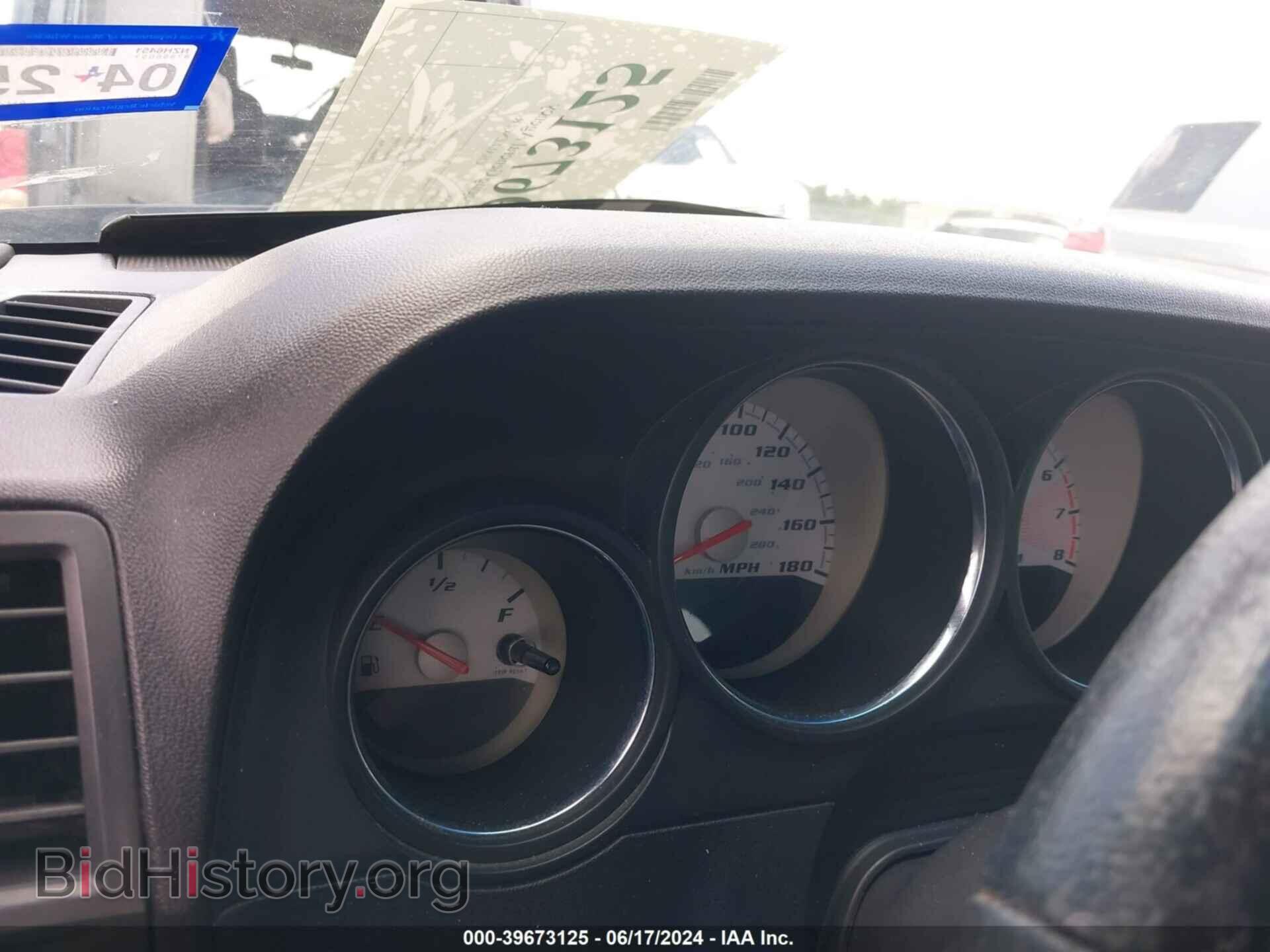 2010 DODGE CHALLENGER - VIN: 2B3CJ7DW4AH238594 - Фото 7