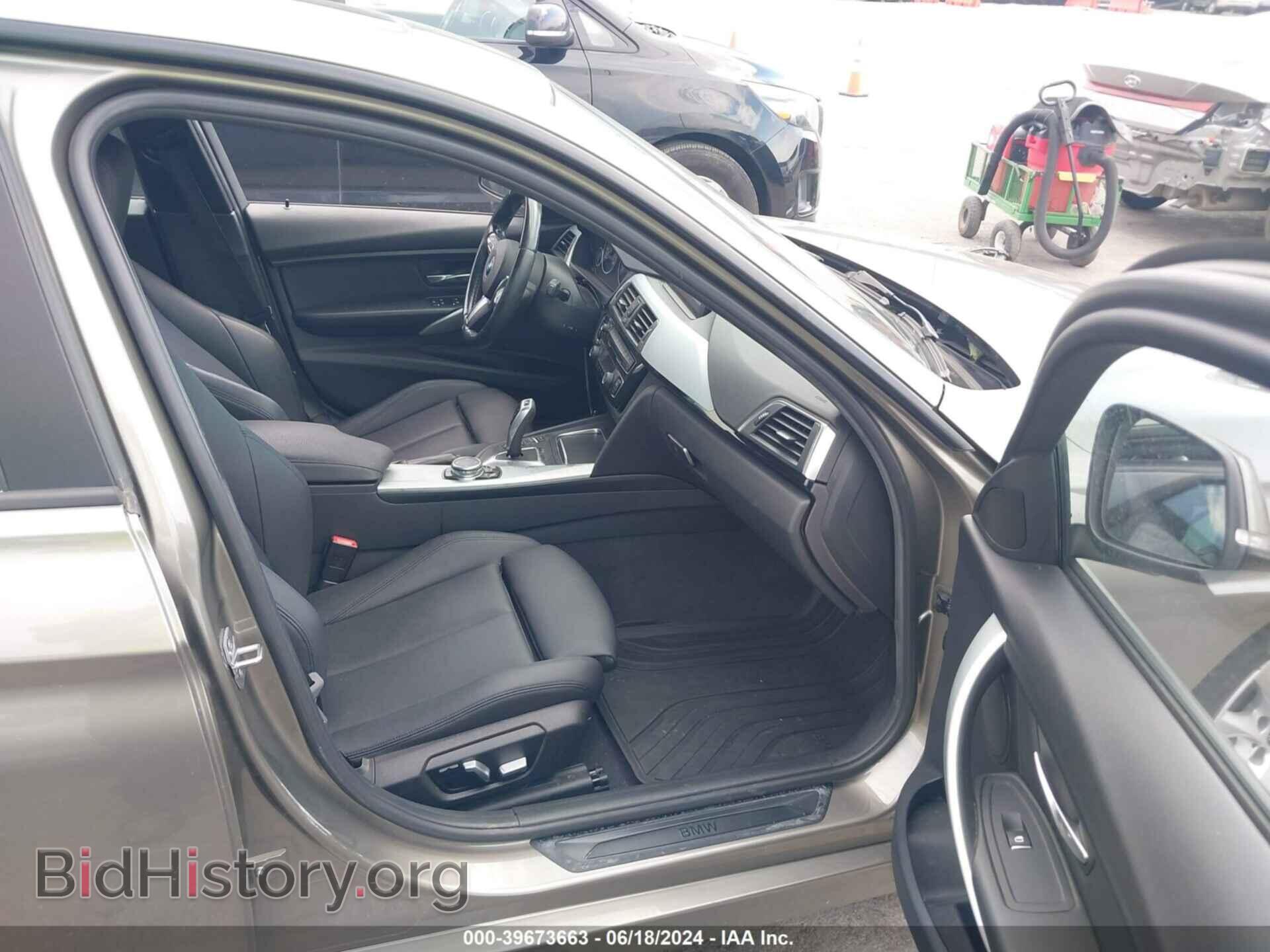 2016 BMW 320I - VIN: WBA8E5G55GNU21953 - Photo 5