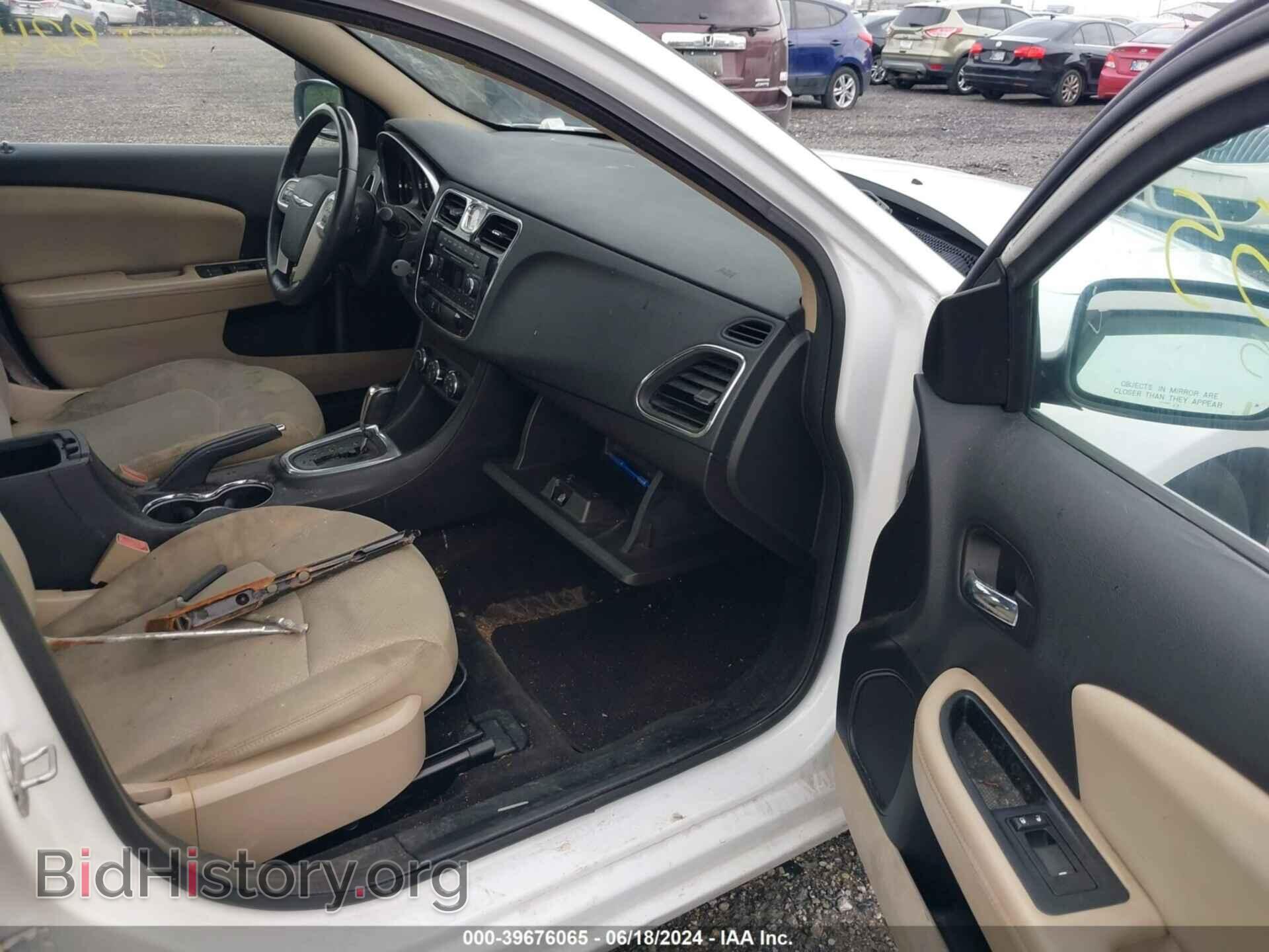 2013 CHRYSLER 200 - VIN: 1C3CCBBB4DN672882 - Фото 5