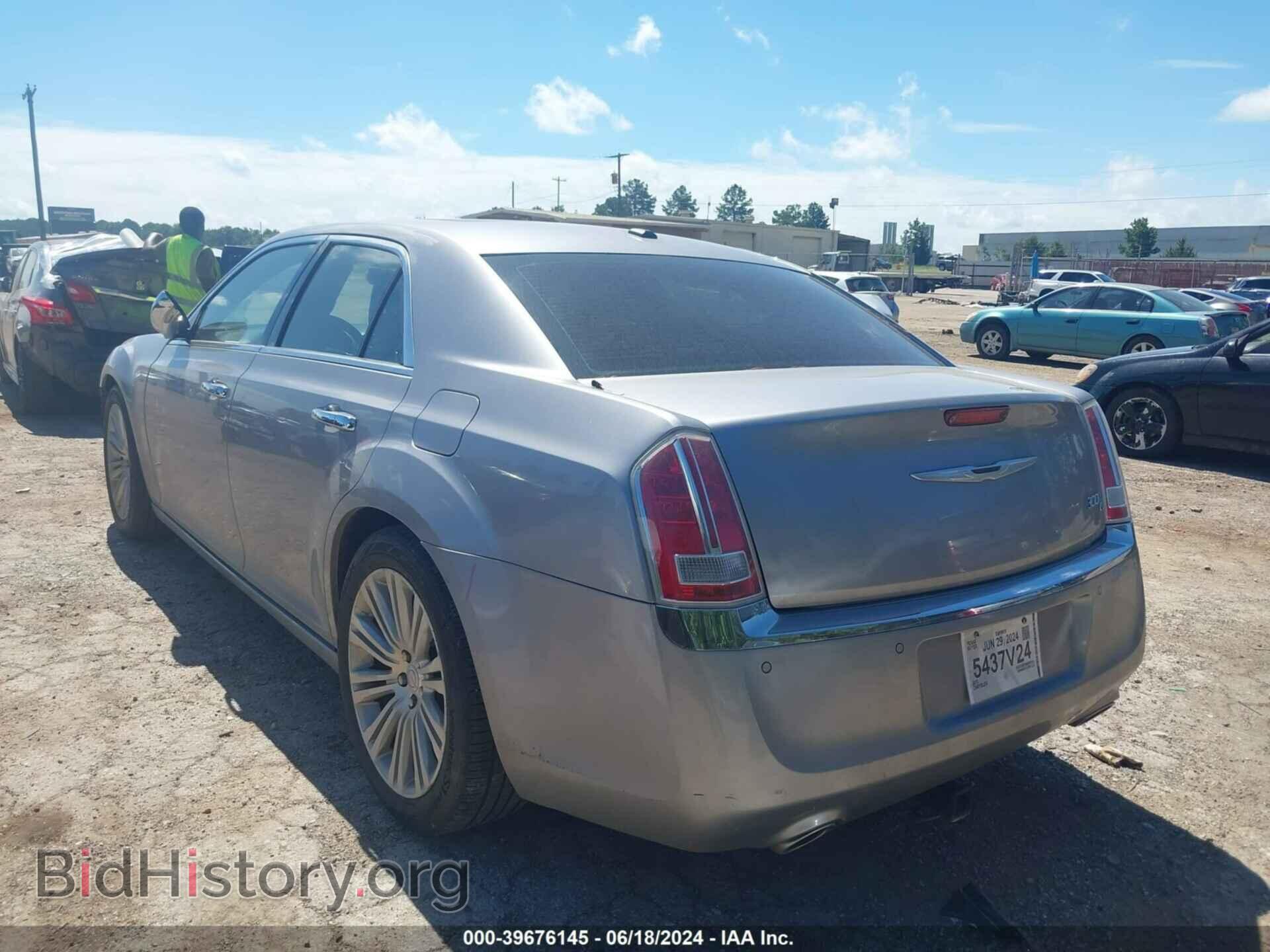 2013 CHRYSLER 300C - VIN: 2C3CCAET4DH679113 - Фото 3