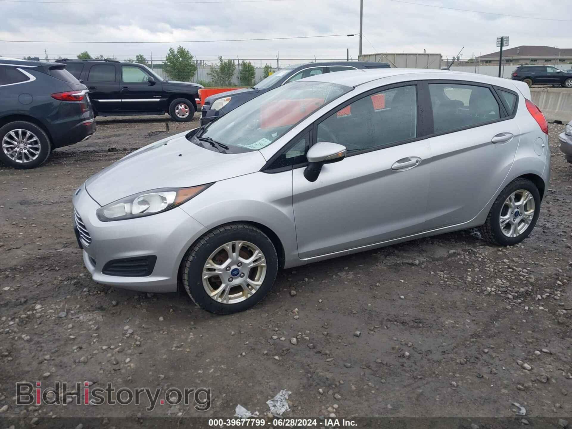 2014 FORD FIESTA - VIN: 3FADP4EJ3EM122075 - Фото 2