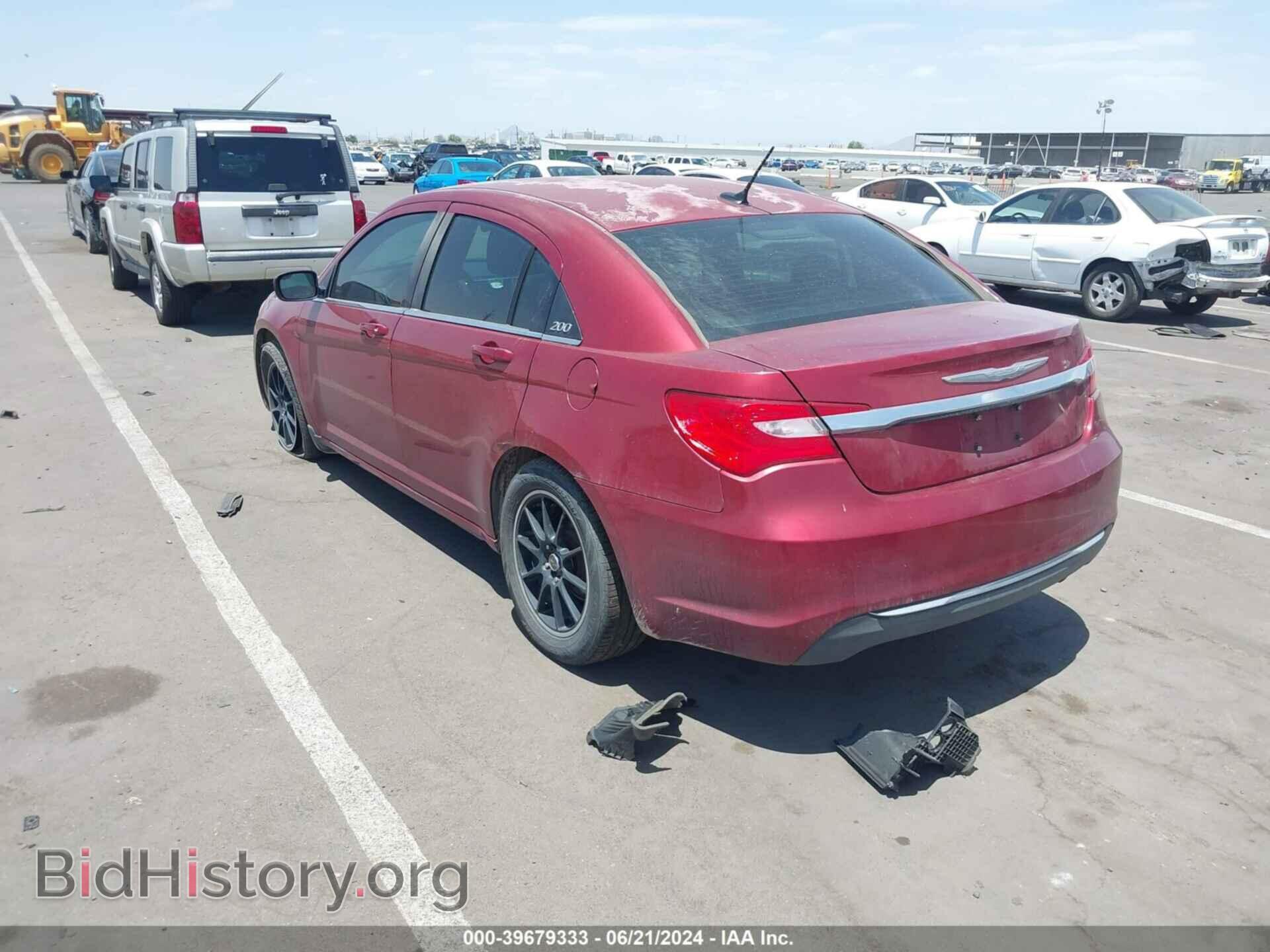2012 CHRYSLER 200 - VIN: 1C3CCBAB2CN246737 - Фото 3
