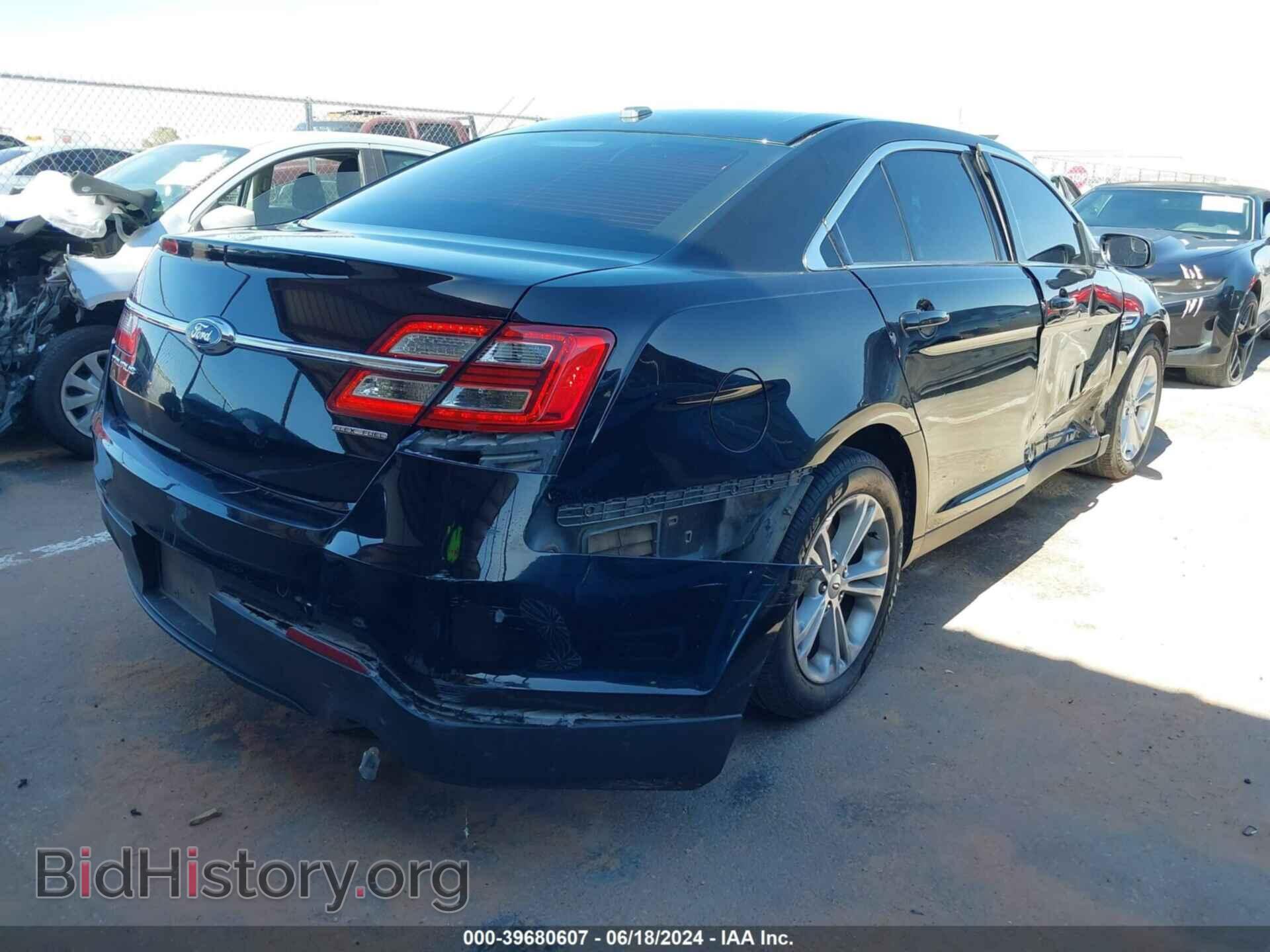 2017 FORD TAURUS - VIN: 1FAHP2D8XHG110654 - Фото 4