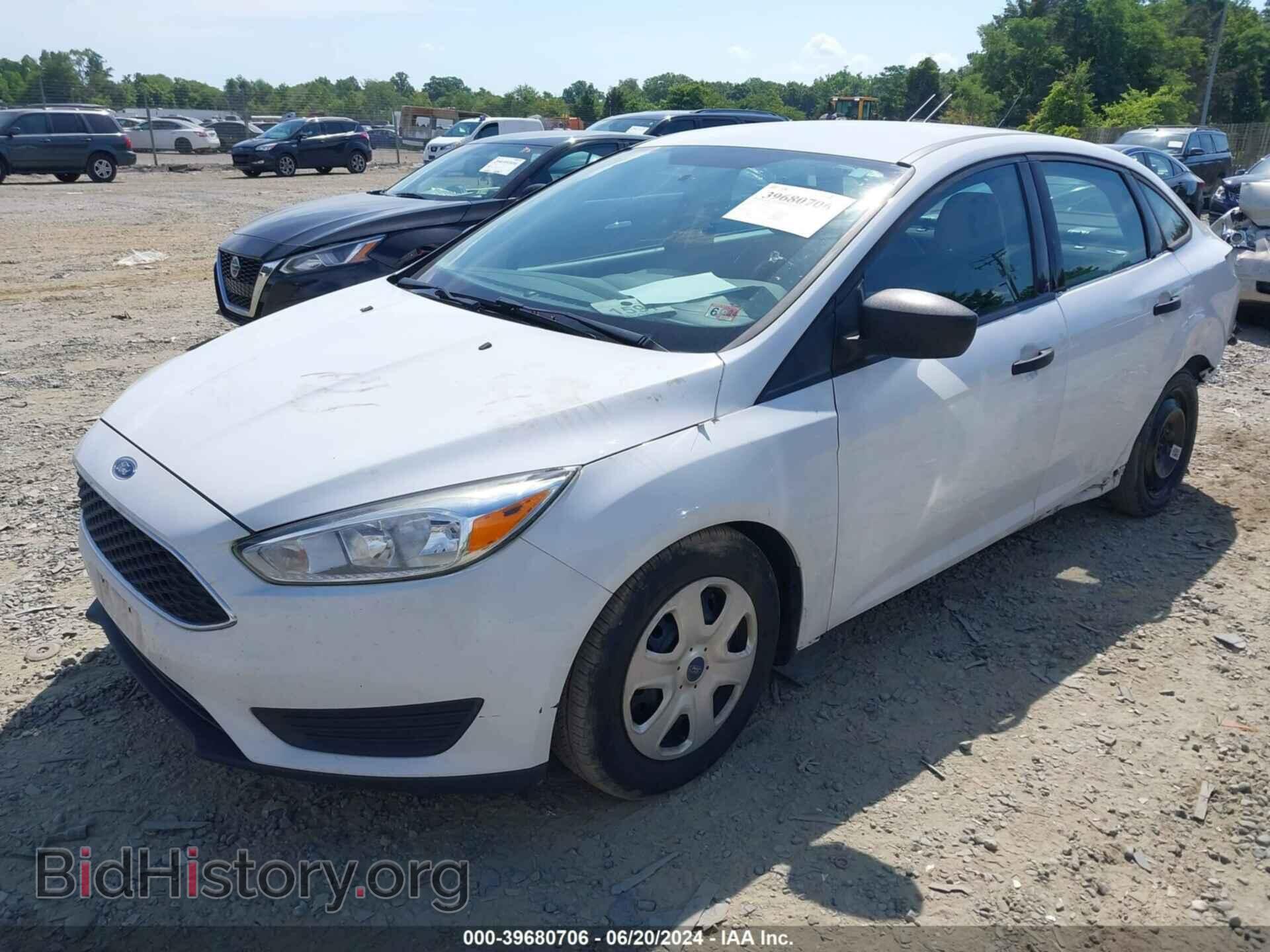 2016 FORD FOCUS - VIN: 1FADP3E26GL402595 - Фото 2