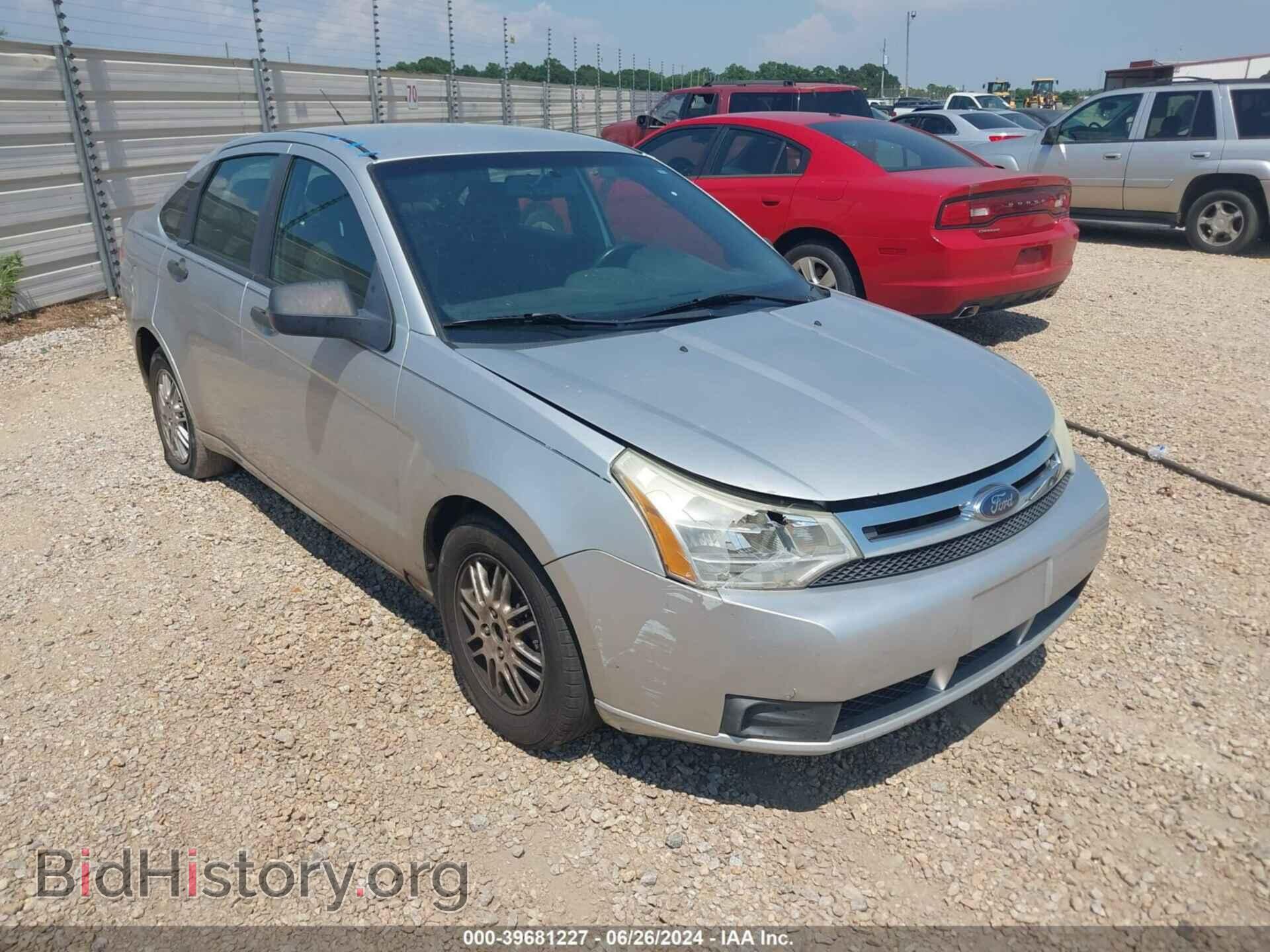 Photo 1FAHP3FN5AW153786 - FORD FOCUS 2010
