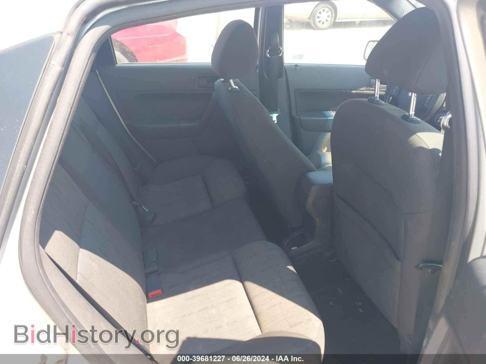 2010 FORD FOCUS - VIN: 1FAHP3FN5AW153786 - Фото 8
