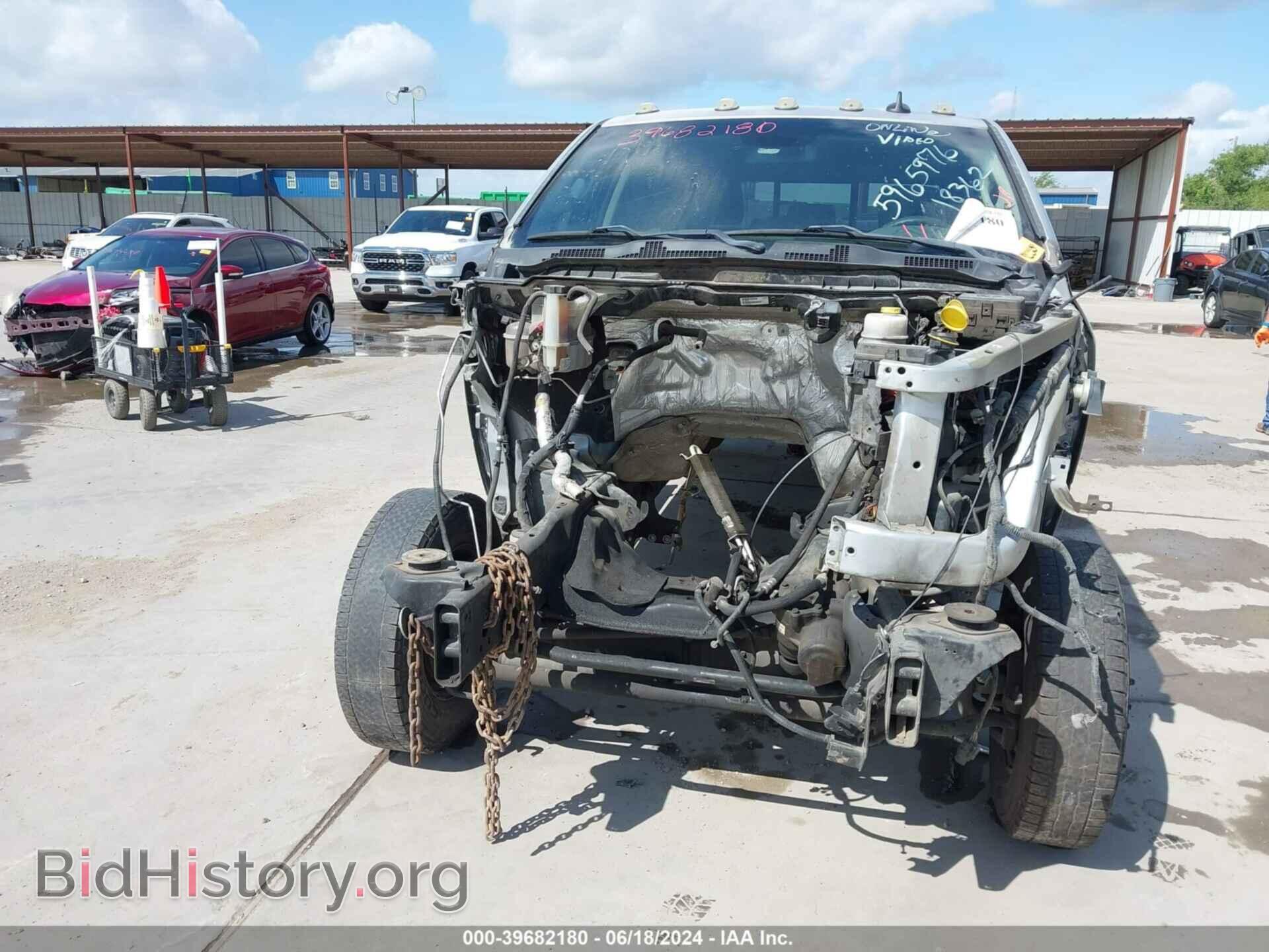 2017 RAM 3500 - VIN: 3C63RRLL9HG549921 - Фото 10