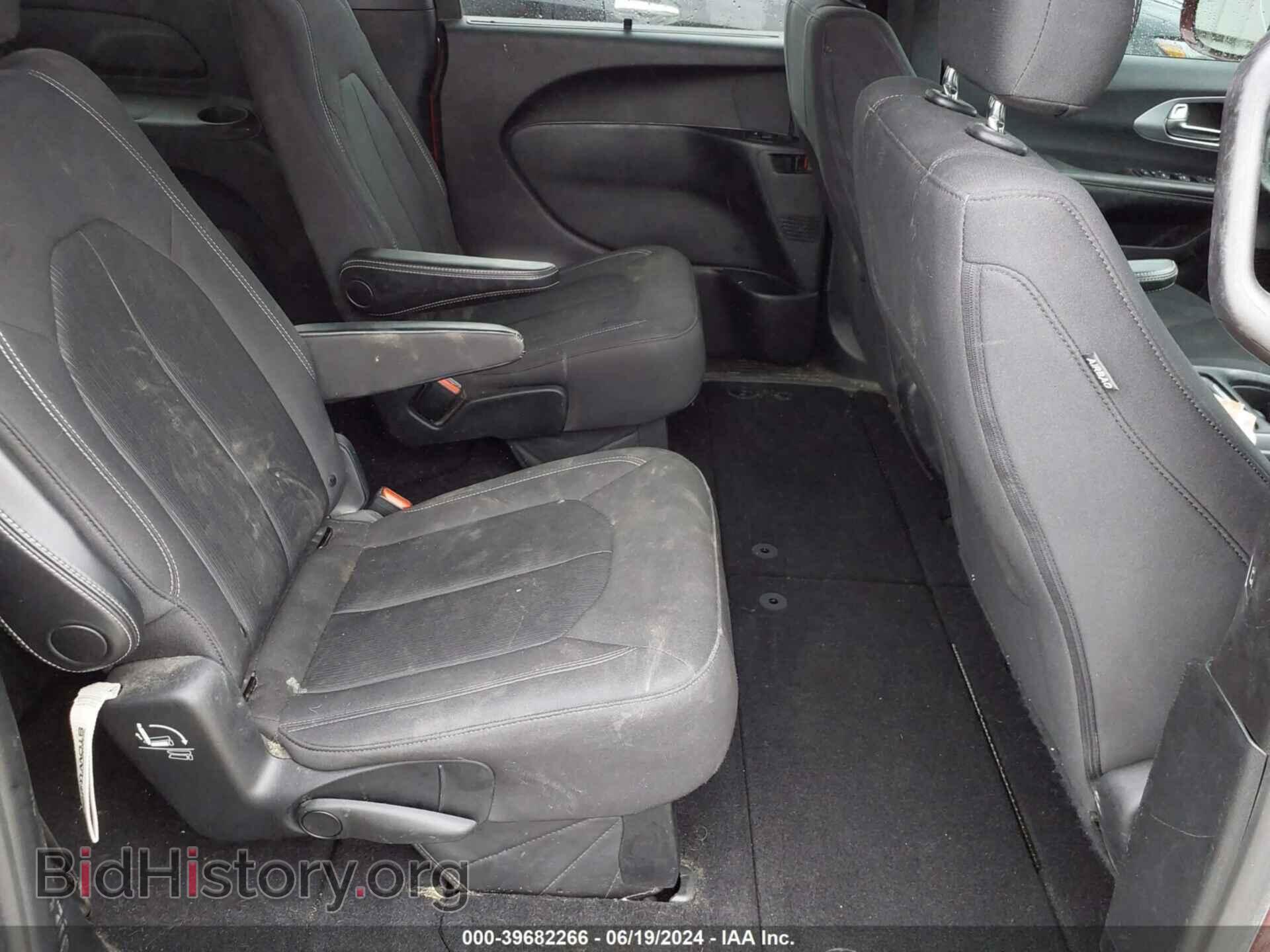 2019 CHRYSLER PACIFICA - VIN: 2C4RC1FG8KR604025 - Фото 8