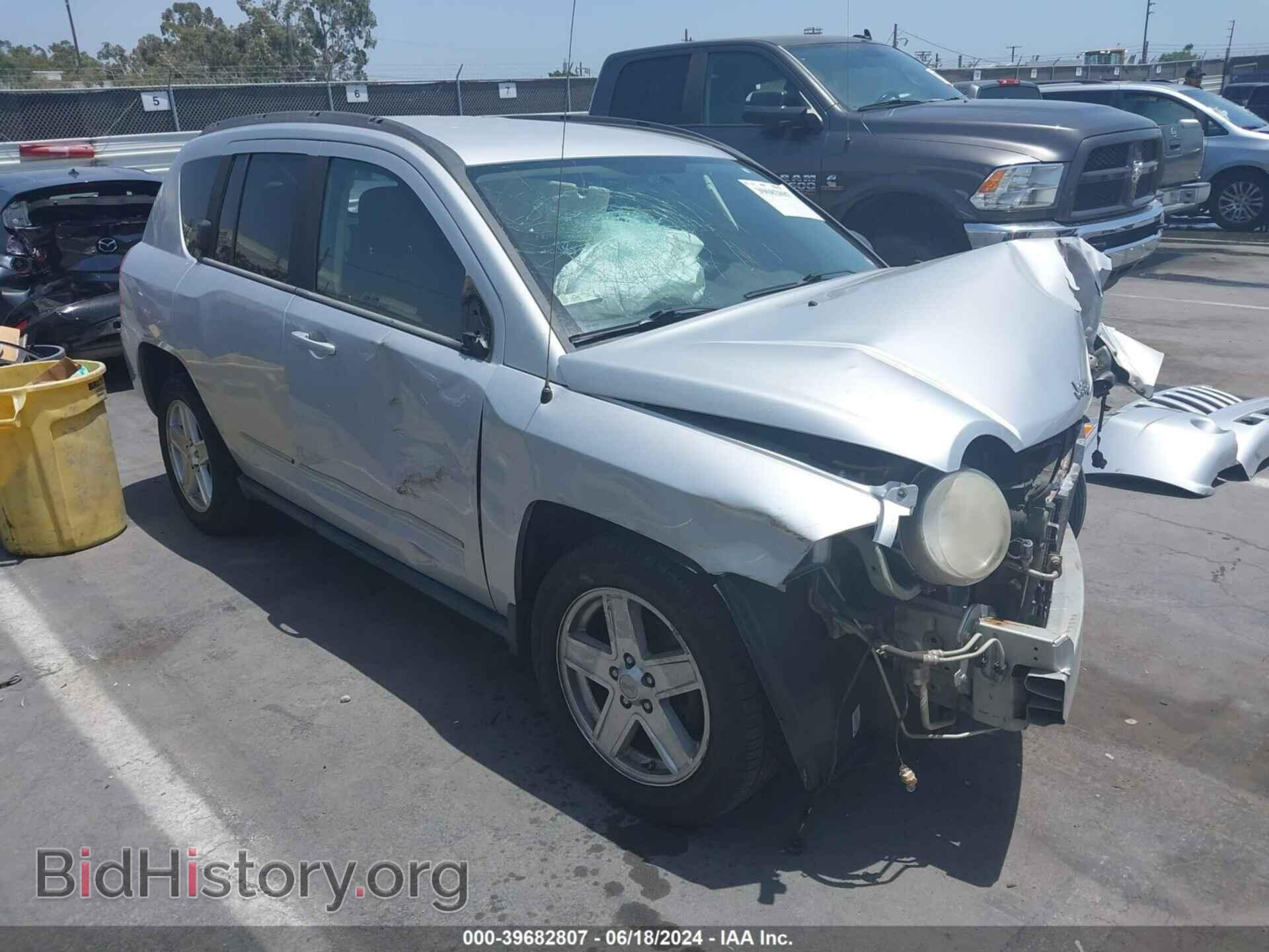 Photo 1J4NT4FB7AD541077 - JEEP COMPASS 2010