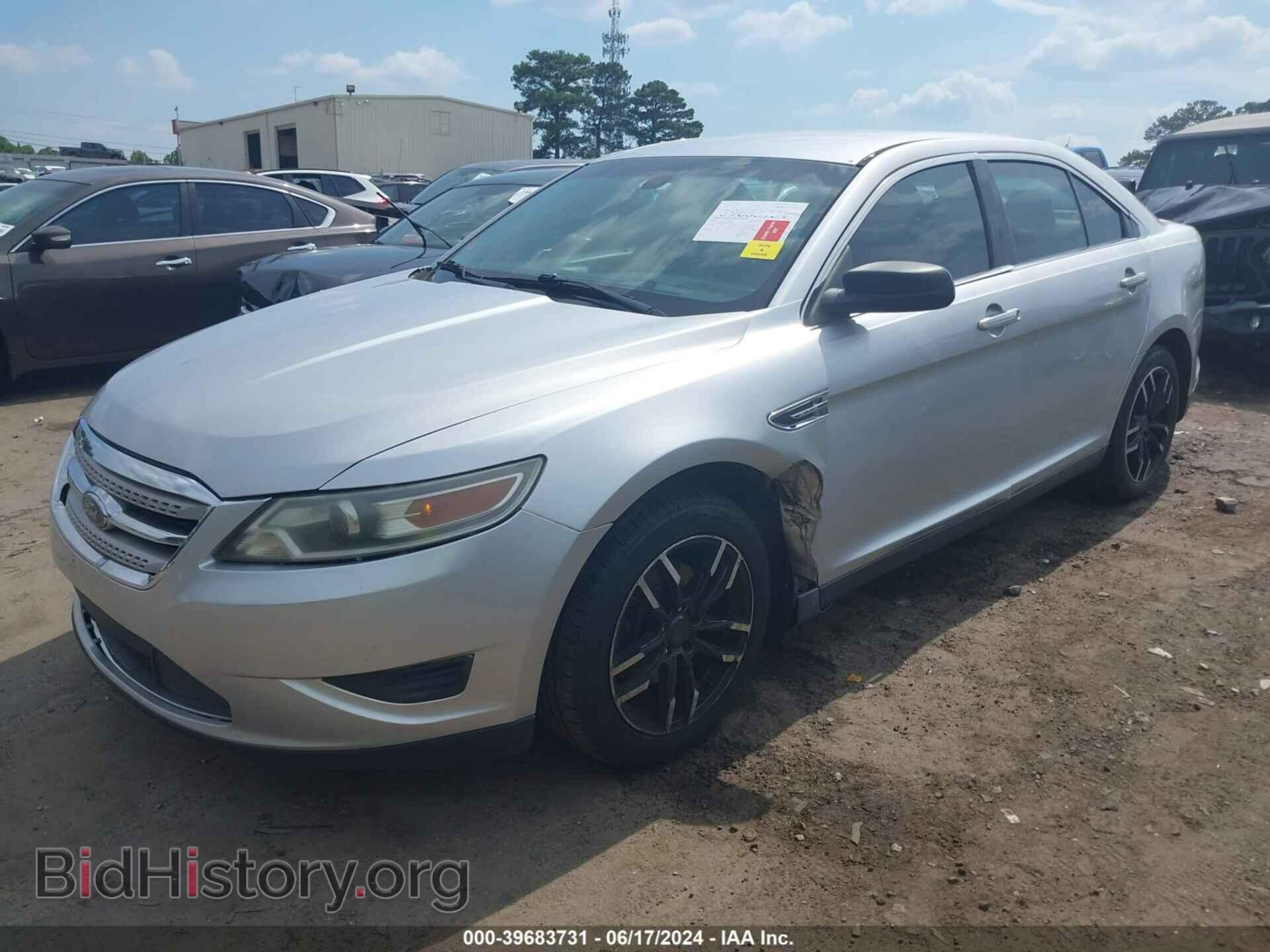 2011 FORD TAURUS - VIN: 1FAHP2DW9BG179423 - Photo 2