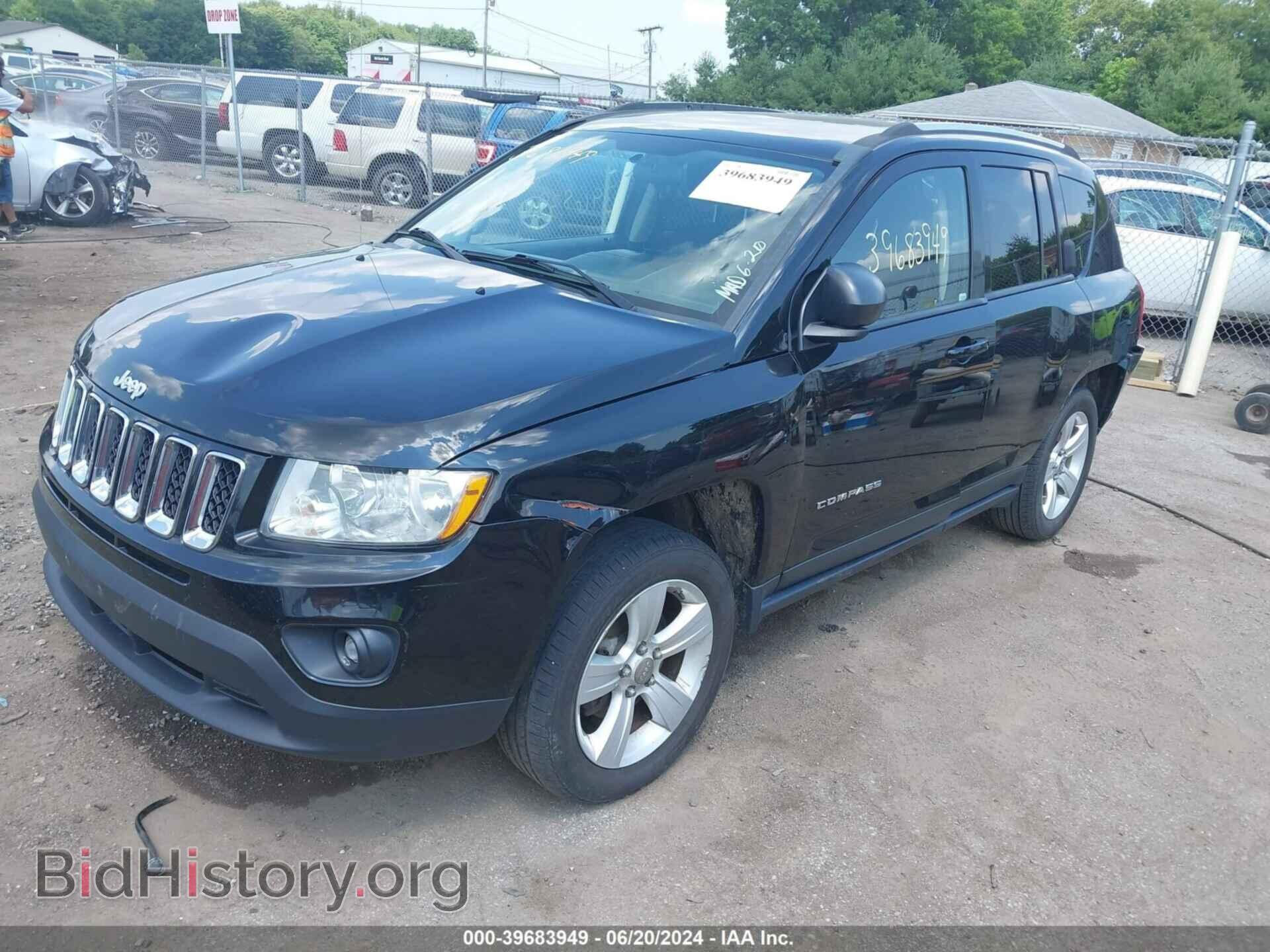 2012 JEEP COMPASS - VIN: 1C4NJCEA4CD575432 - Photo 2