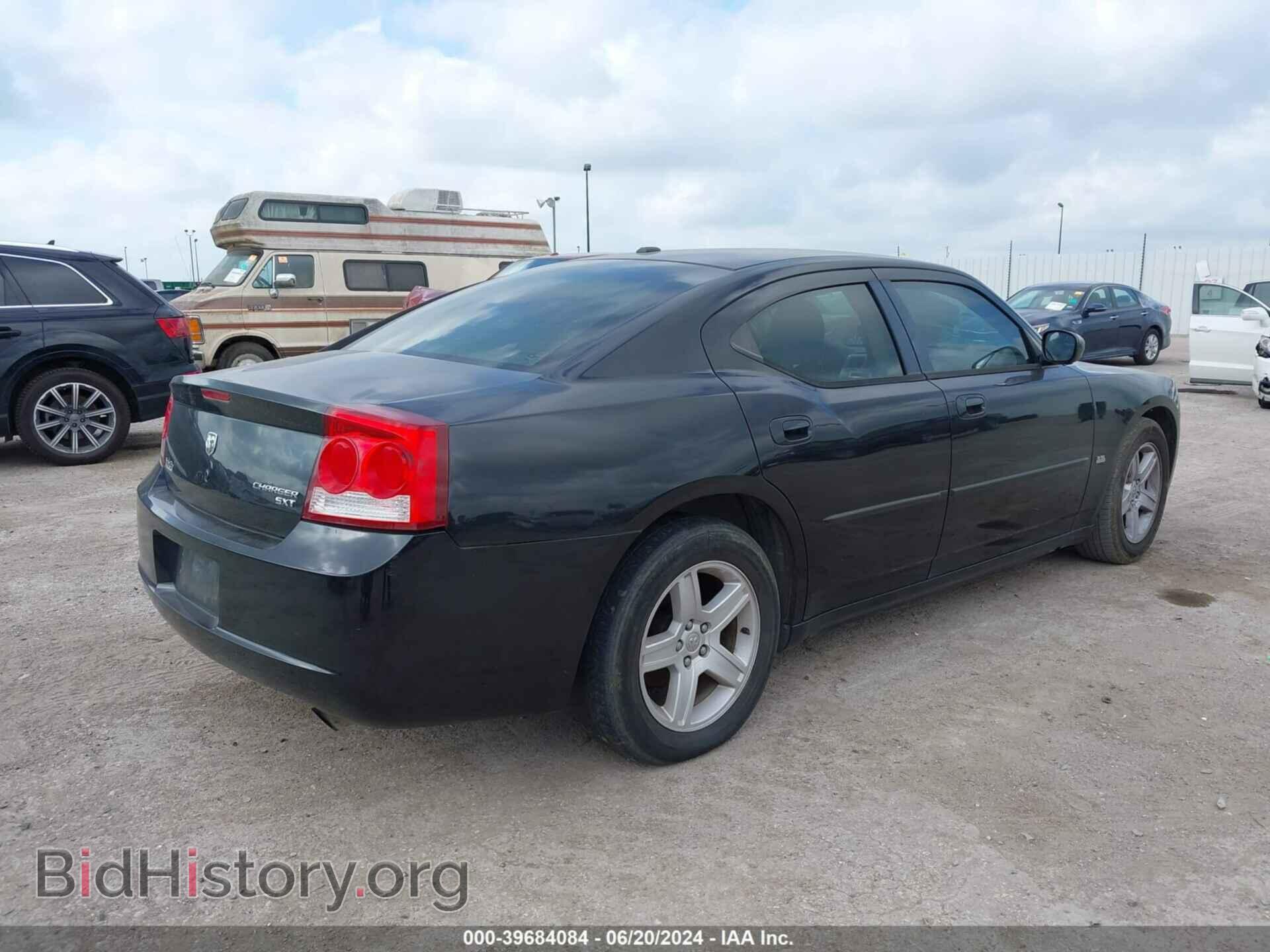 2010 DODGE CHARGER - VIN: 2B3CA3CV3AH198459 - Фото 4