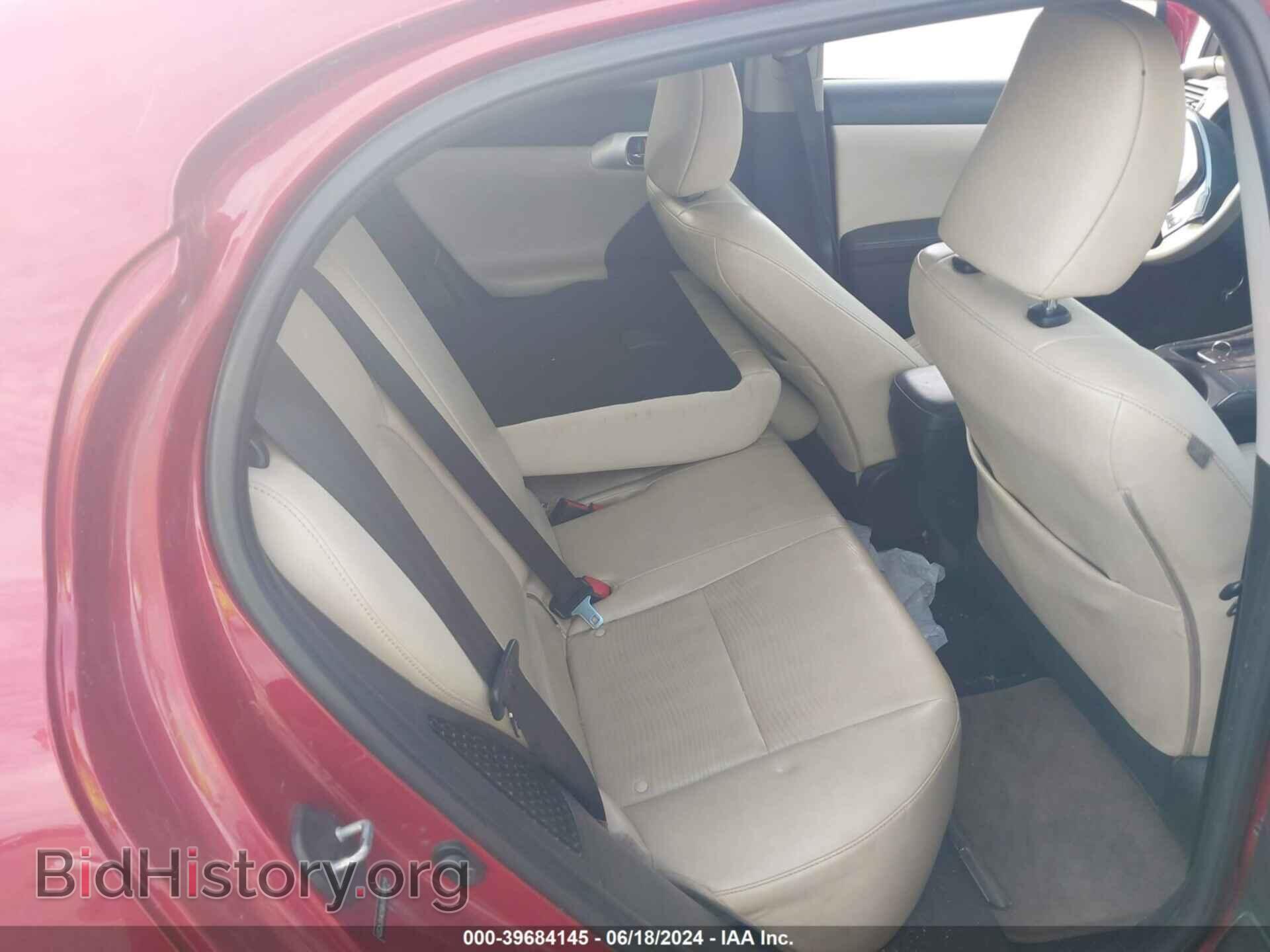 2011 LEXUS CT 200H - VIN: JTHKD5BH7B2004159 - Фото 8