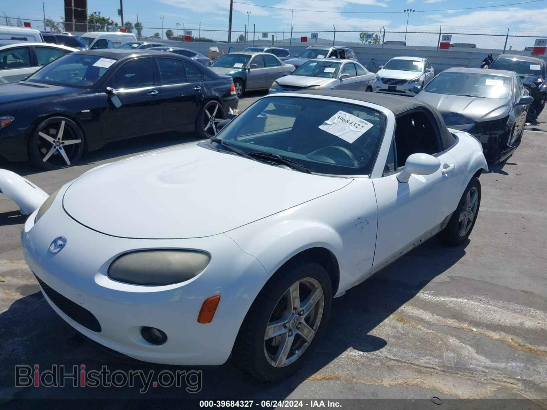 2008 MAZDA MX-5 - VIN: JM1NC25F580140577 - Фото 2