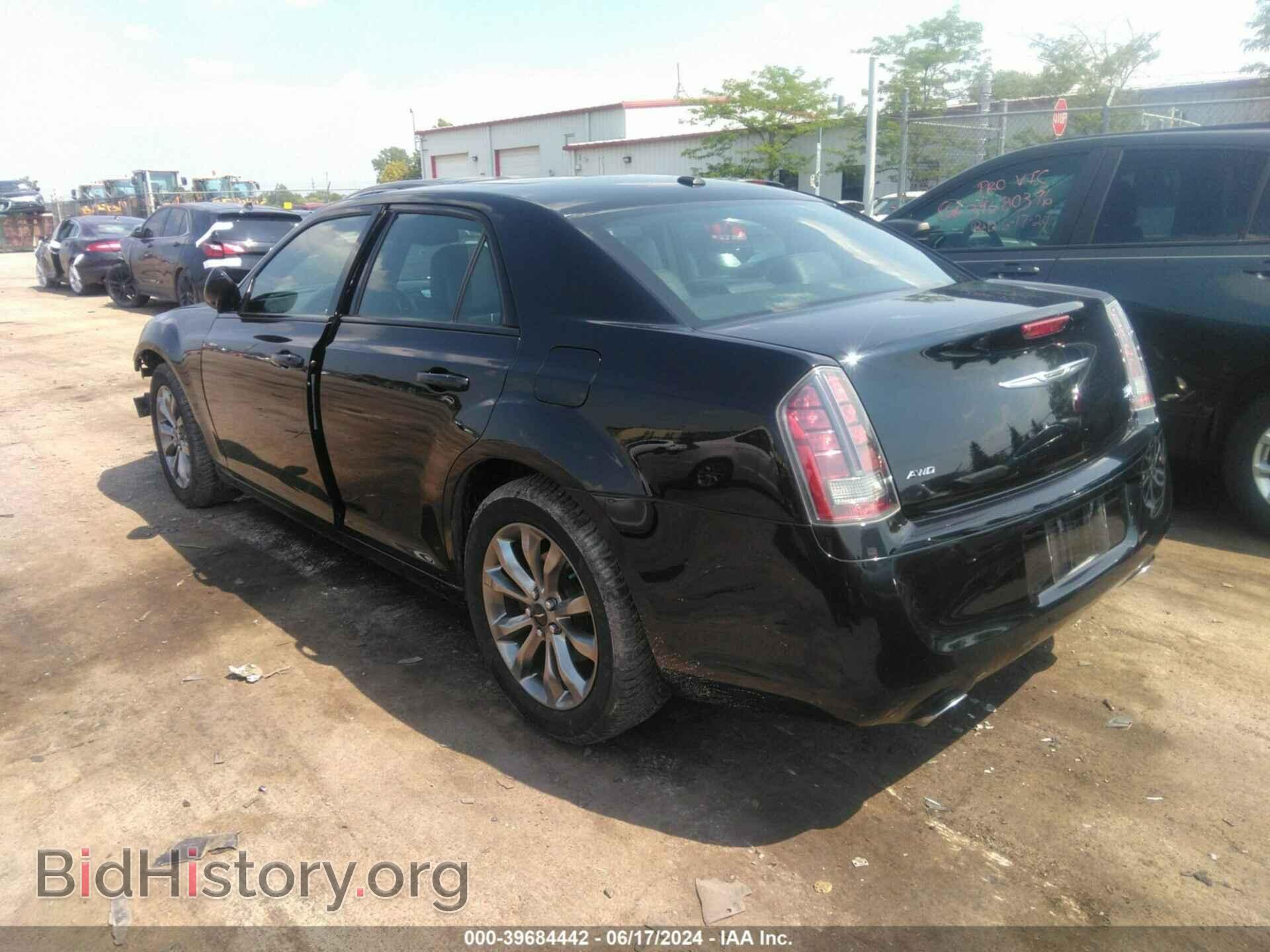 2014 CHRYSLER 300 - VIN: 2C3CCAGG0EH384091 - Фото 3