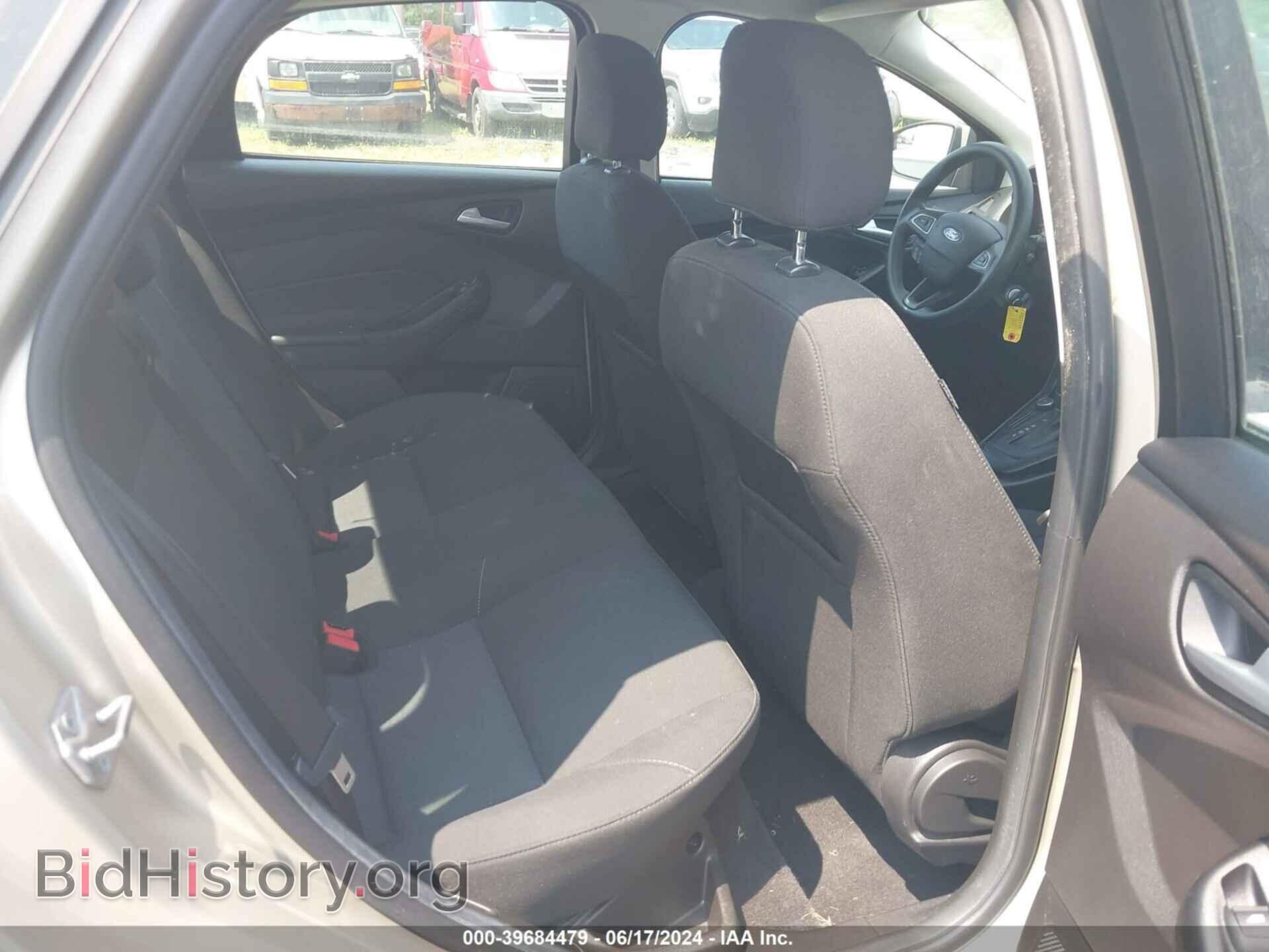 2017 FORD FOCUS - VIN: 1FADP3F24HL265351 - Фото 8