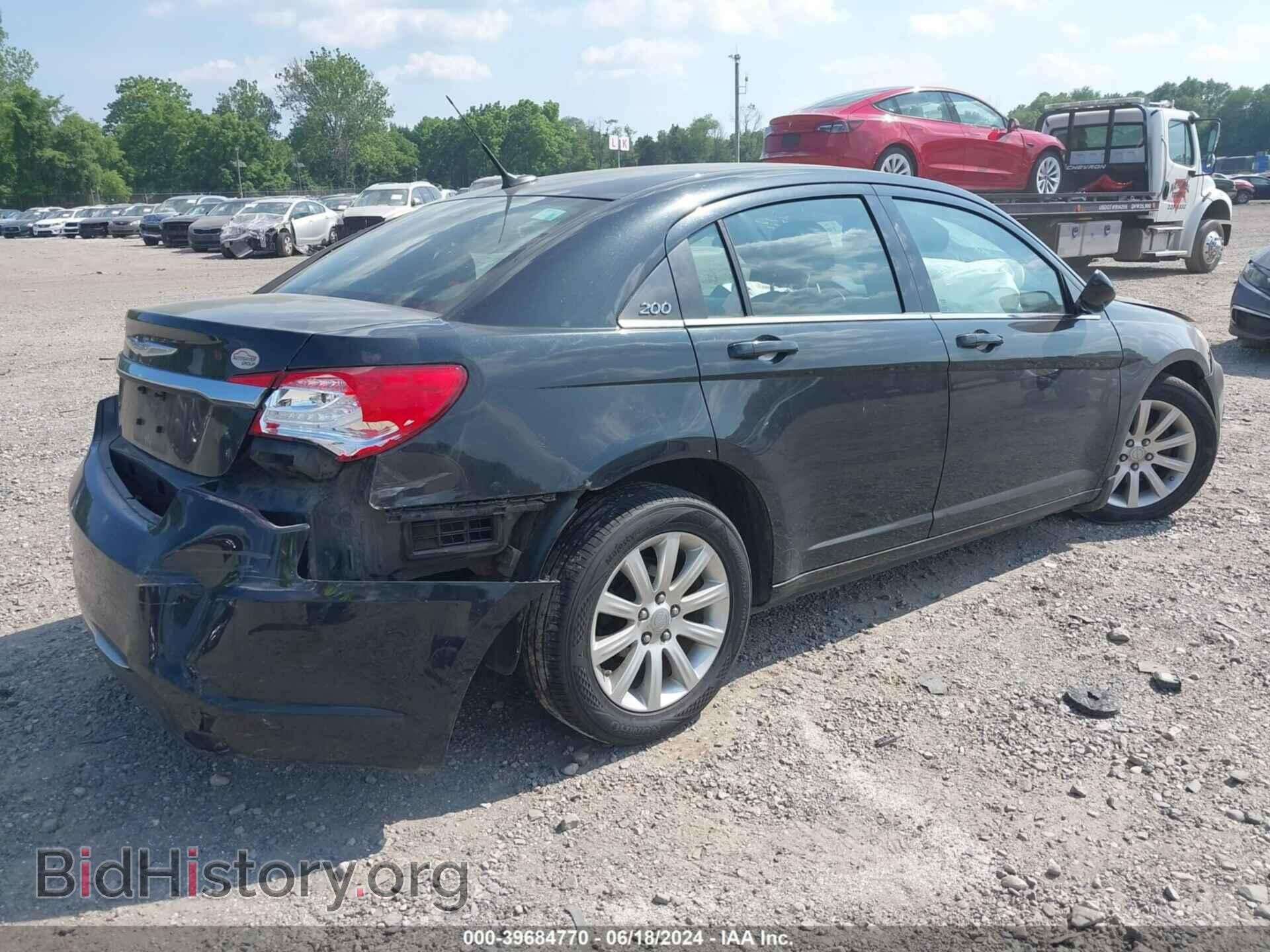 2011 CHRYSLER 200 - VIN: 1C3BC1FB6BN531406 - Photo 4