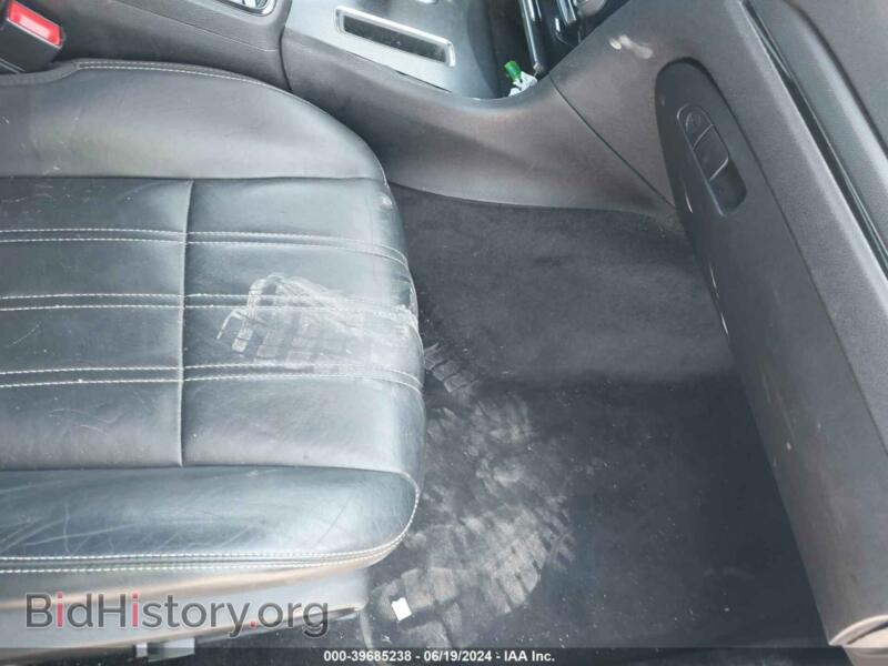 2014 Chrysler 300 (VIN 2C3CCAGG7EH311834) — фото 5 из 11