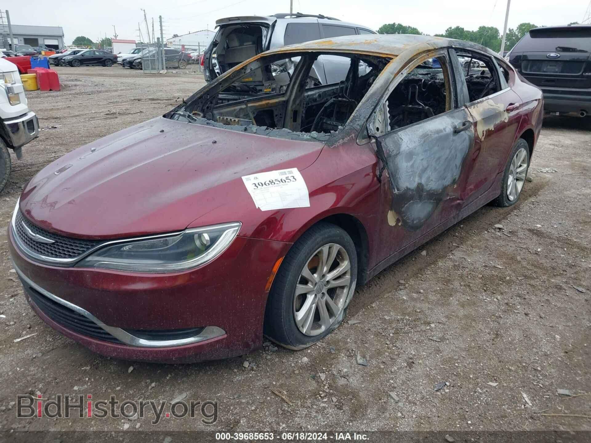 2015 CHRYSLER 200 - VIN: 1C3CCCAB1FN574161 - Фото 2