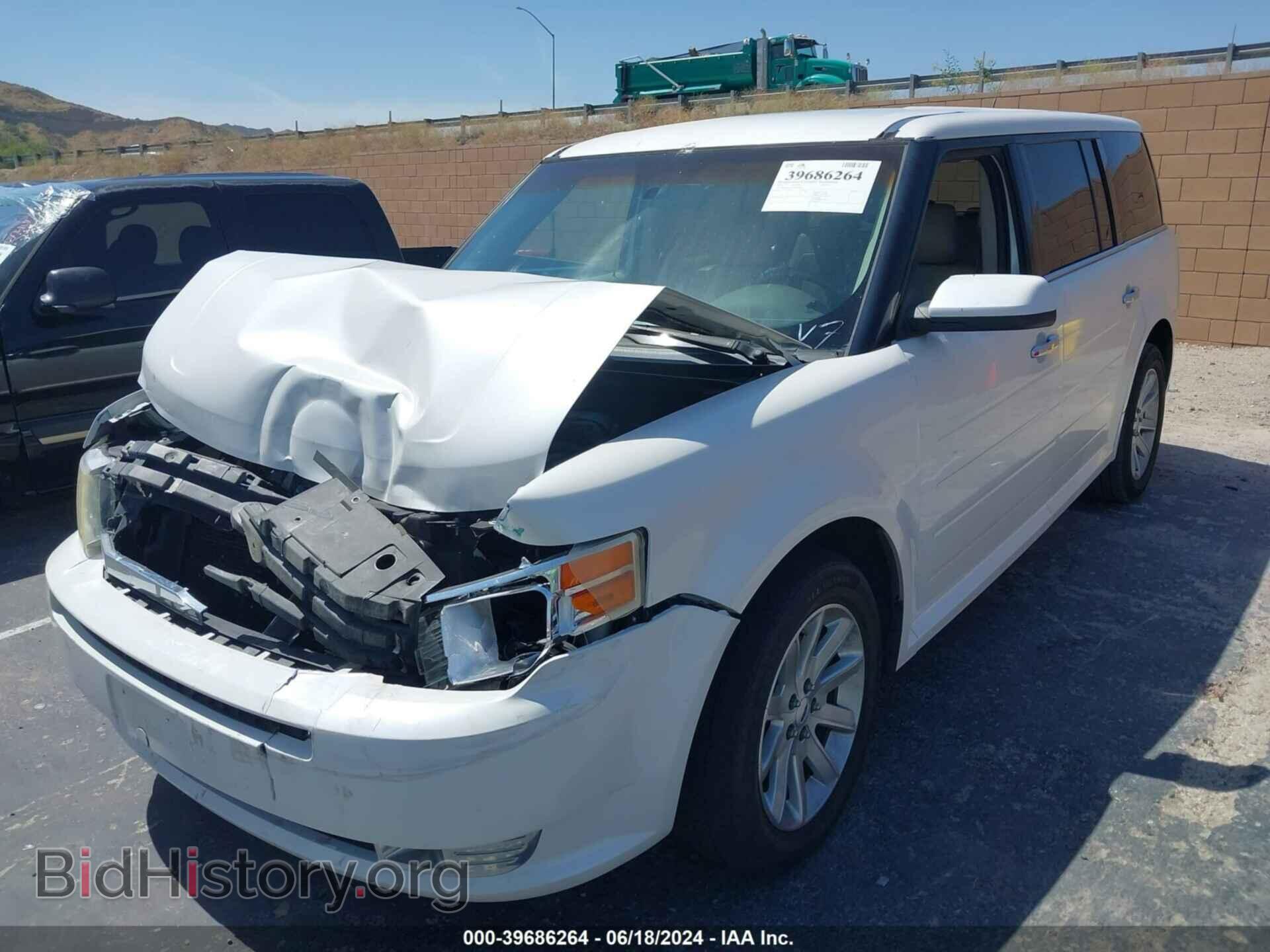 2011 FORD FLEX - VIN: 2FMGK5CC5BBD15675 - Photo 2