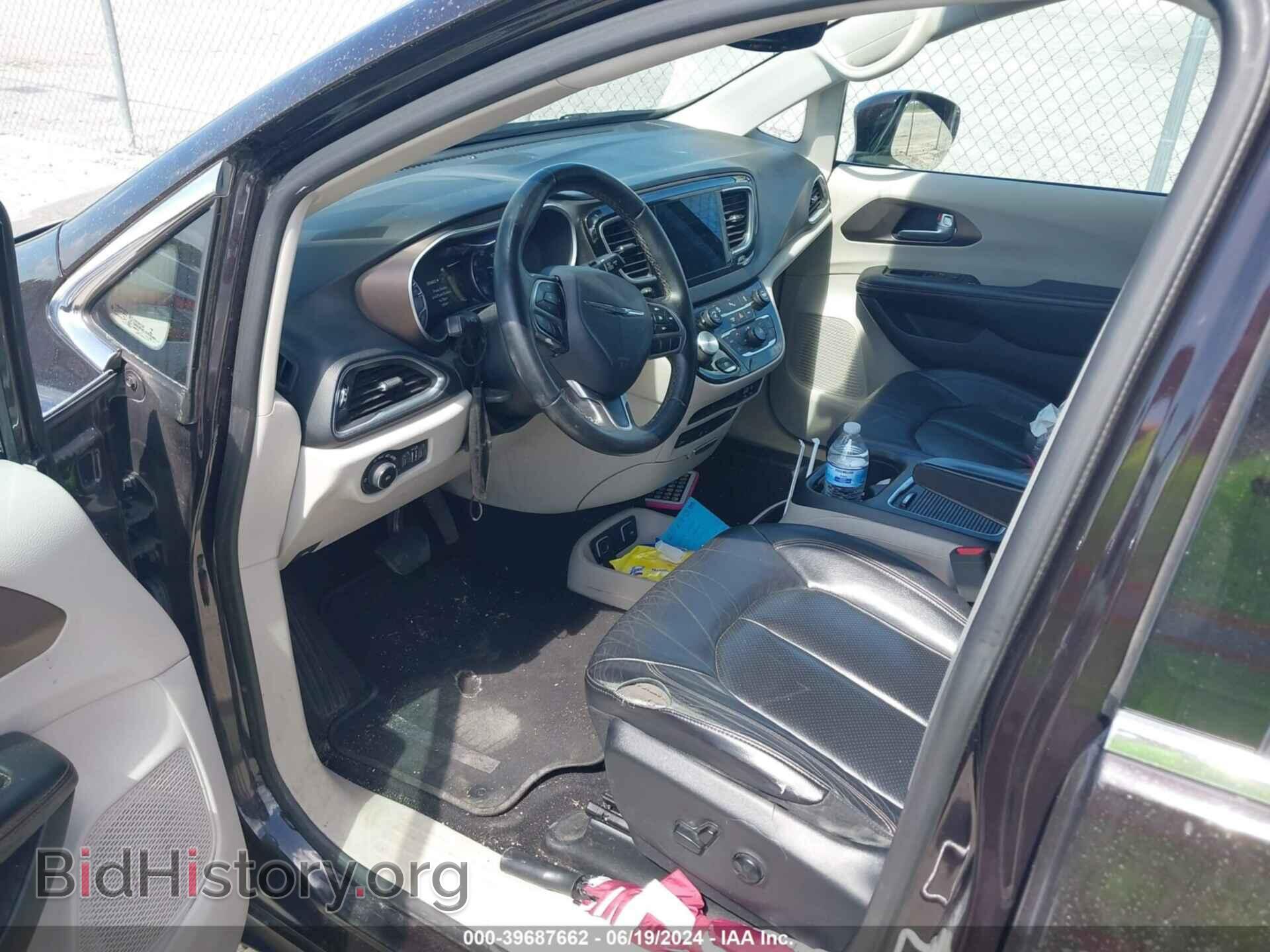 2017 CHRYSLER PACIFICA - VIN: 2C4RC1EG3HR730643 - Photo 13