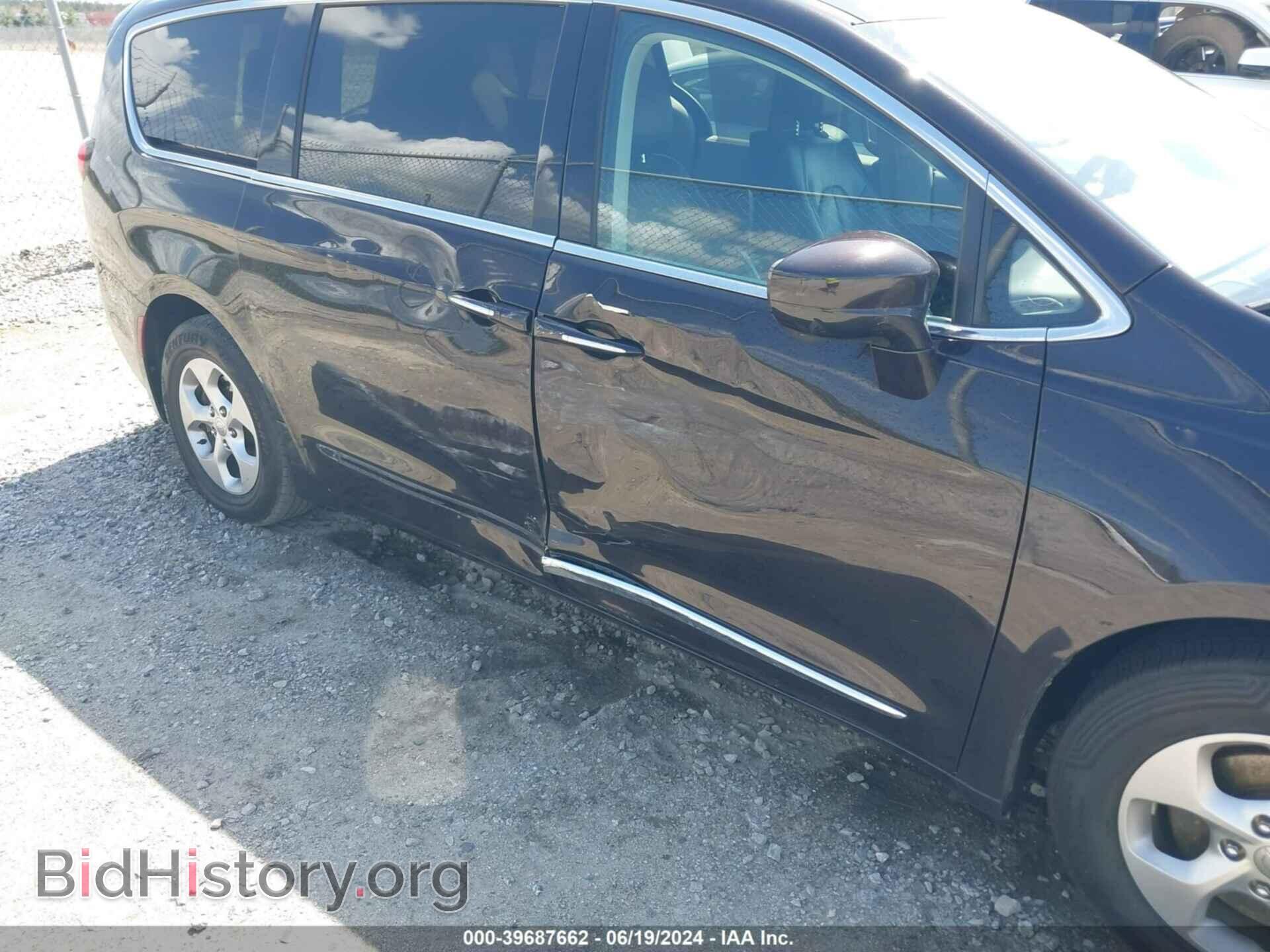2017 CHRYSLER PACIFICA - VIN: 2C4RC1EG3HR730643 - Photo 6