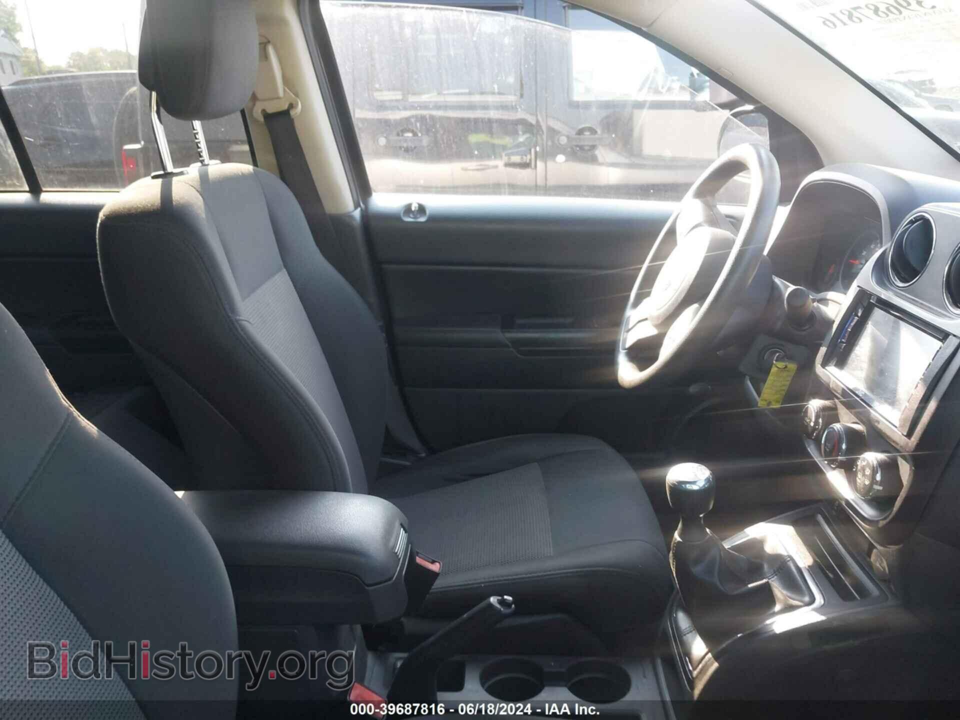2012 JEEP COMPASS - VIN: 1C4NJDBB4CD578088 - Photo 5