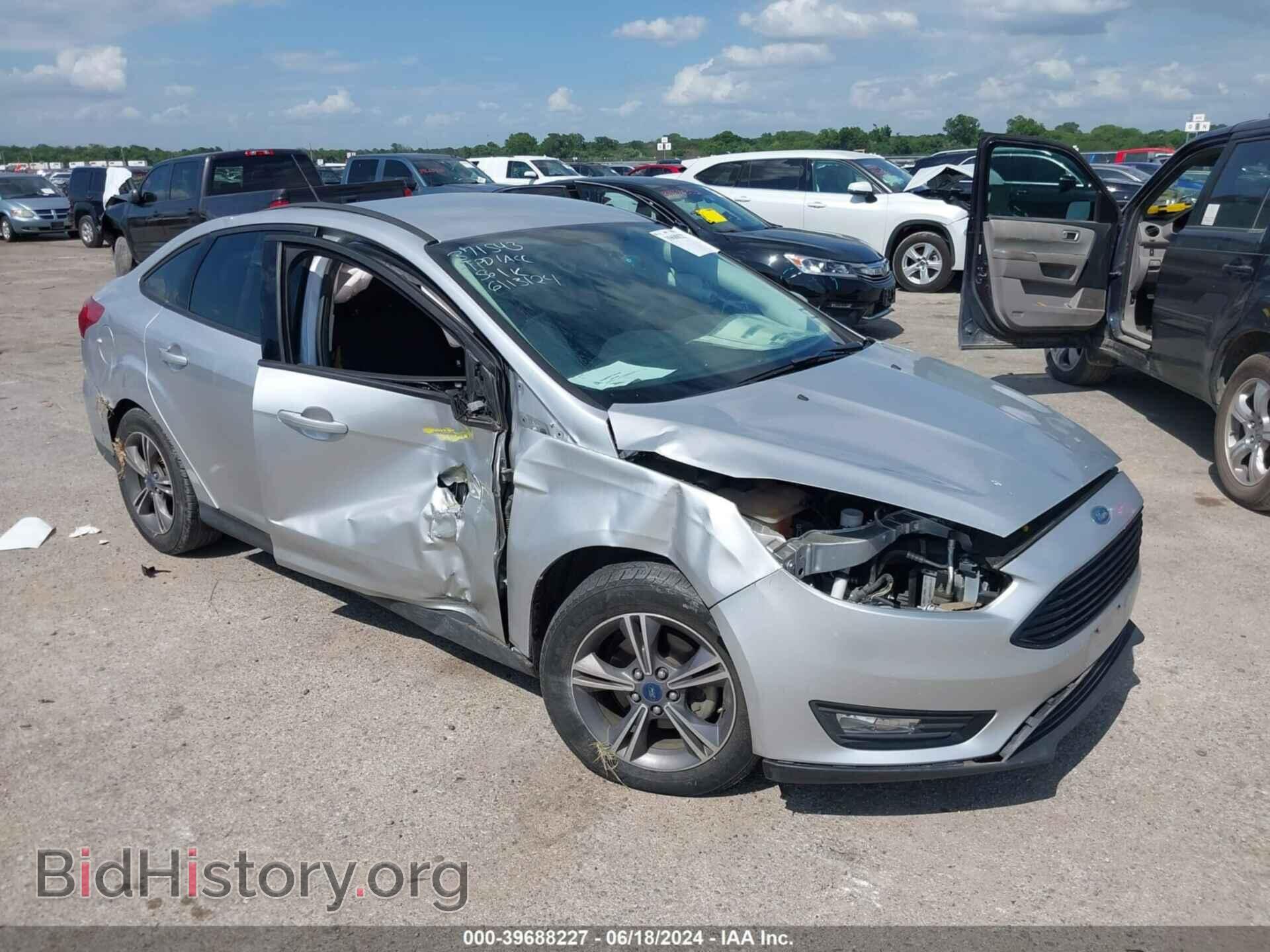 Photo 1FADP3FE3JL204265 - FORD FOCUS 2018