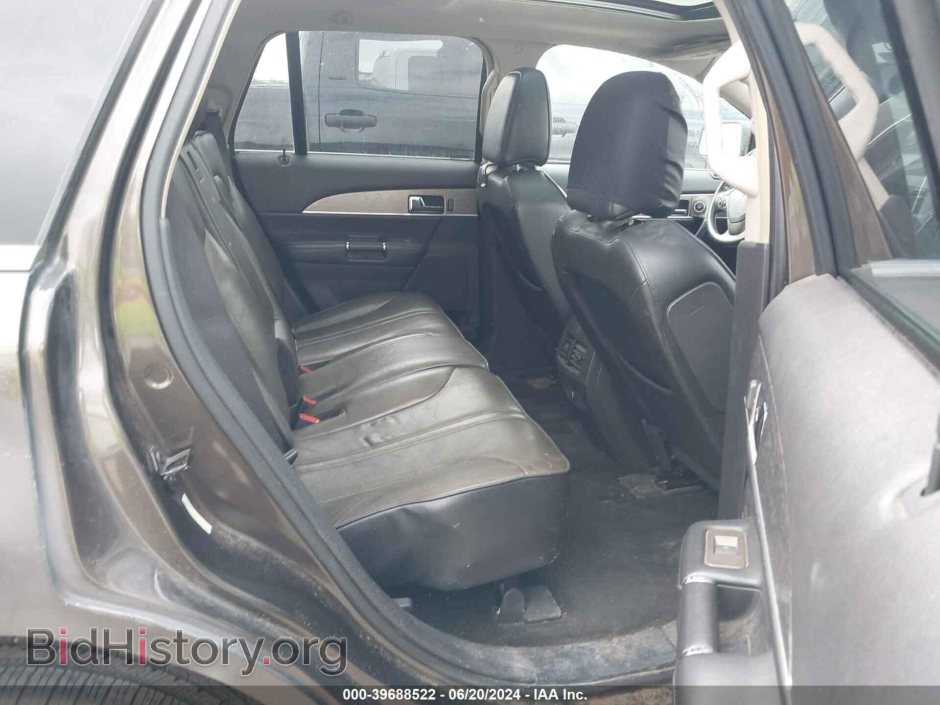 2011 LINCOLN MKX - VIN: 2LMDJ6JK3BbJ05098 - Photo 8
