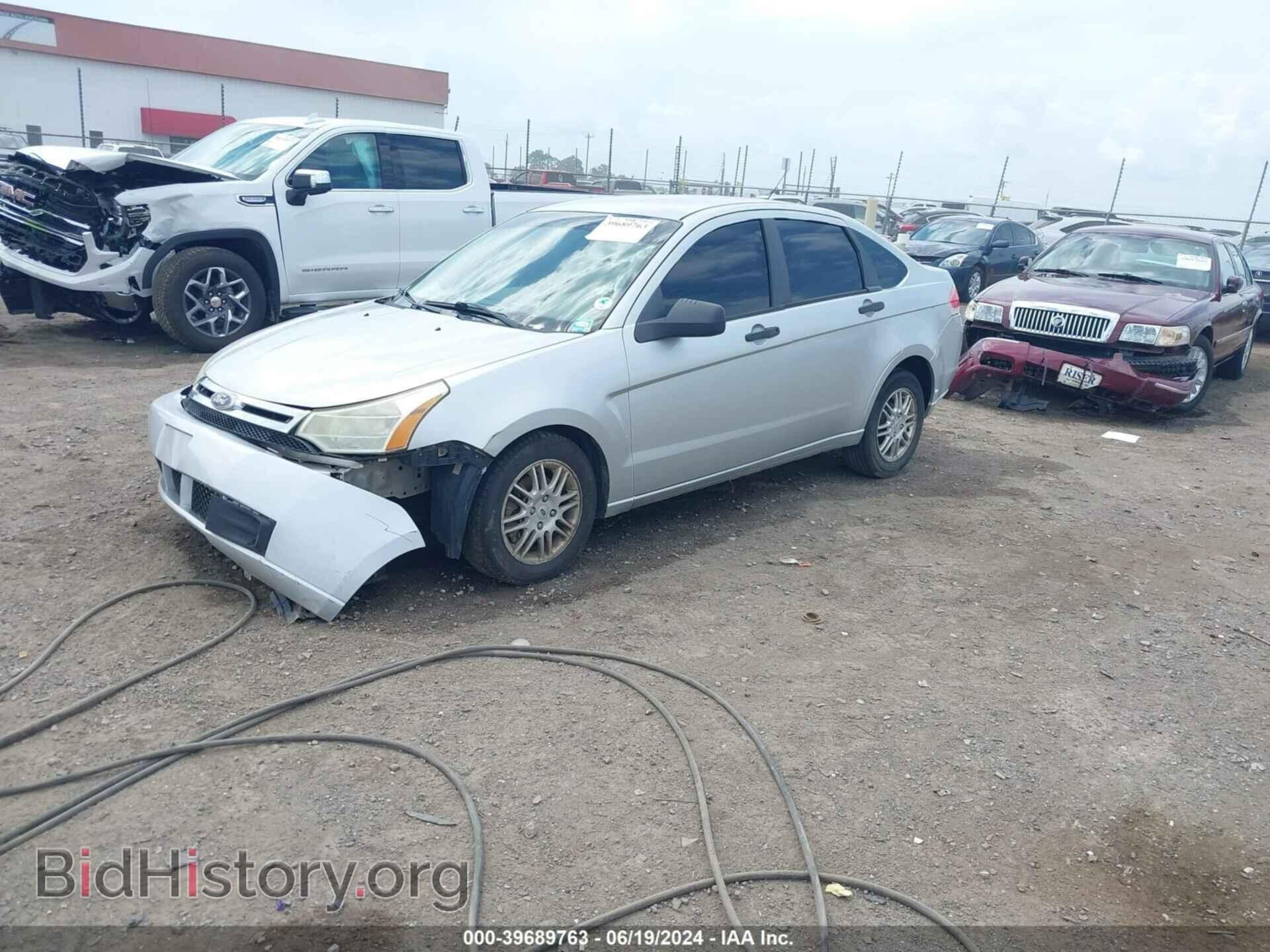 2011 FORD FOCUS - VIN: 1FAHP3FN4BW119095 - Фото 2