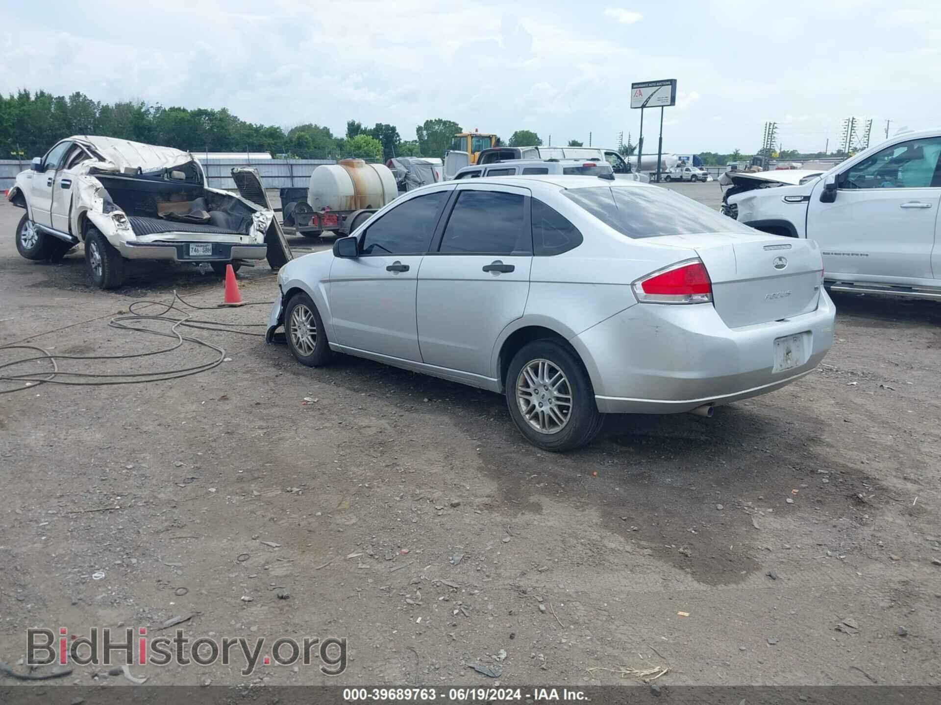 2011 FORD FOCUS - VIN: 1FAHP3FN4BW119095 - Фото 3