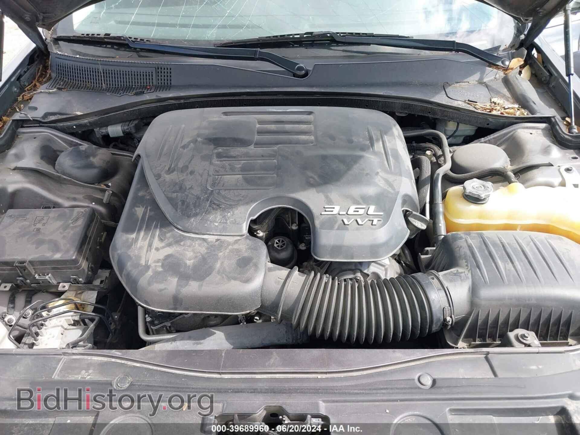 2015 CHRYSLER 300 - VIN: 2C3CCAAG5FH931835 - Фото 10