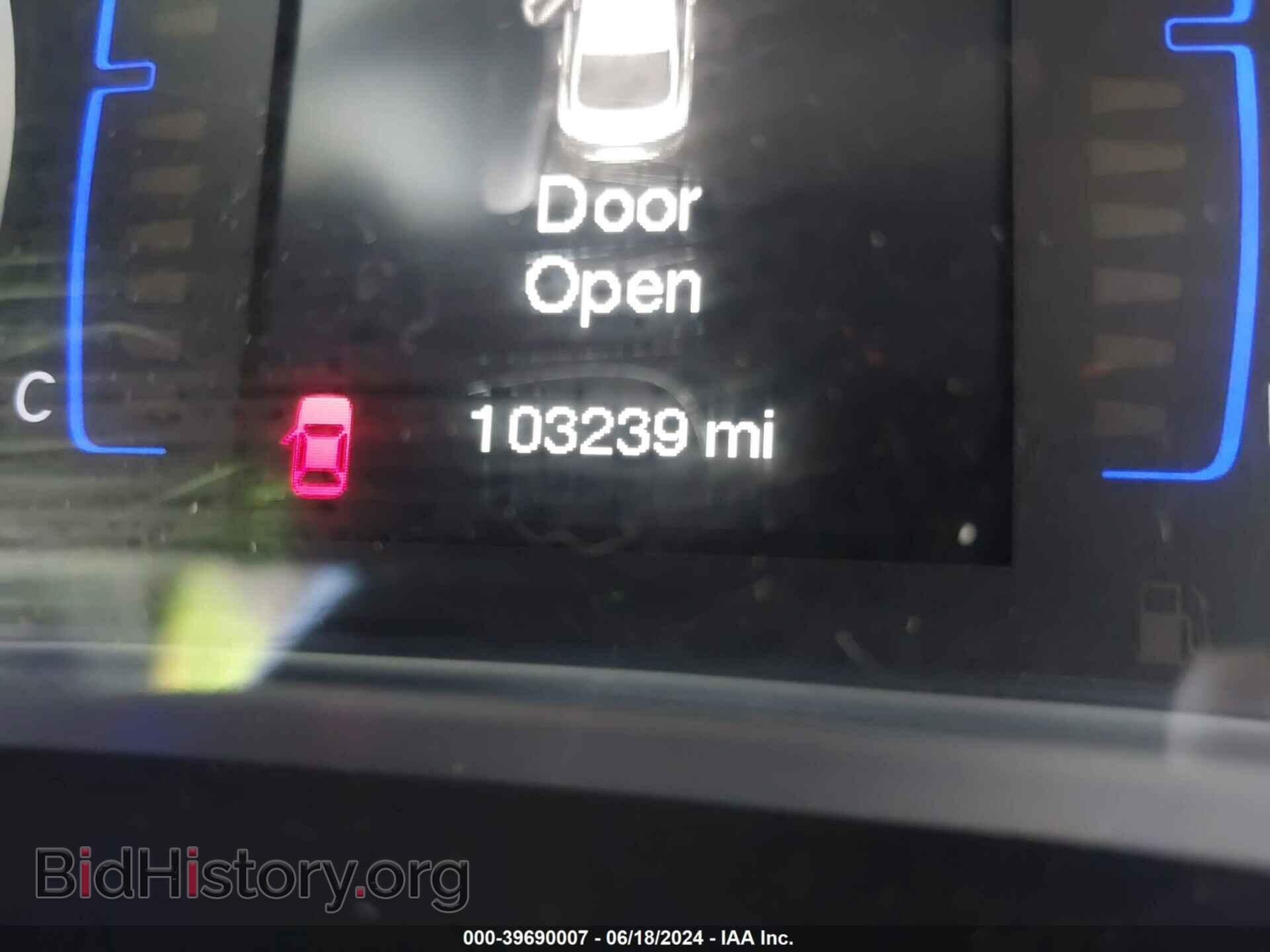 2015 CHRYSLER 200 - VIN: 1C3CCCAB7FN506723 - Фото 7