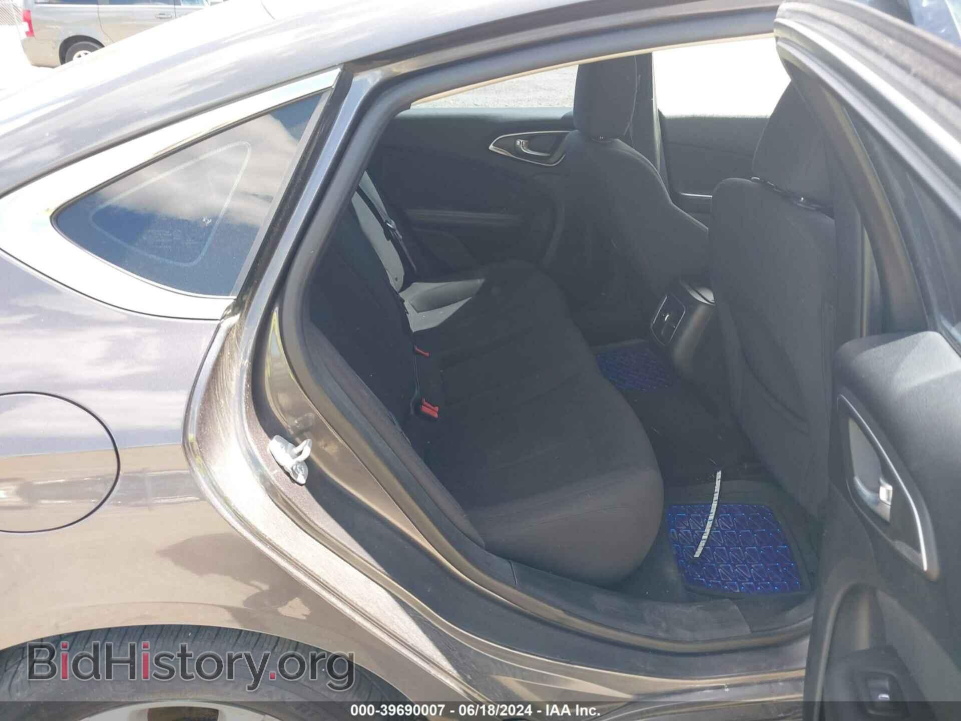 2015 CHRYSLER 200 - VIN: 1C3CCCAB7FN506723 - Фото 8