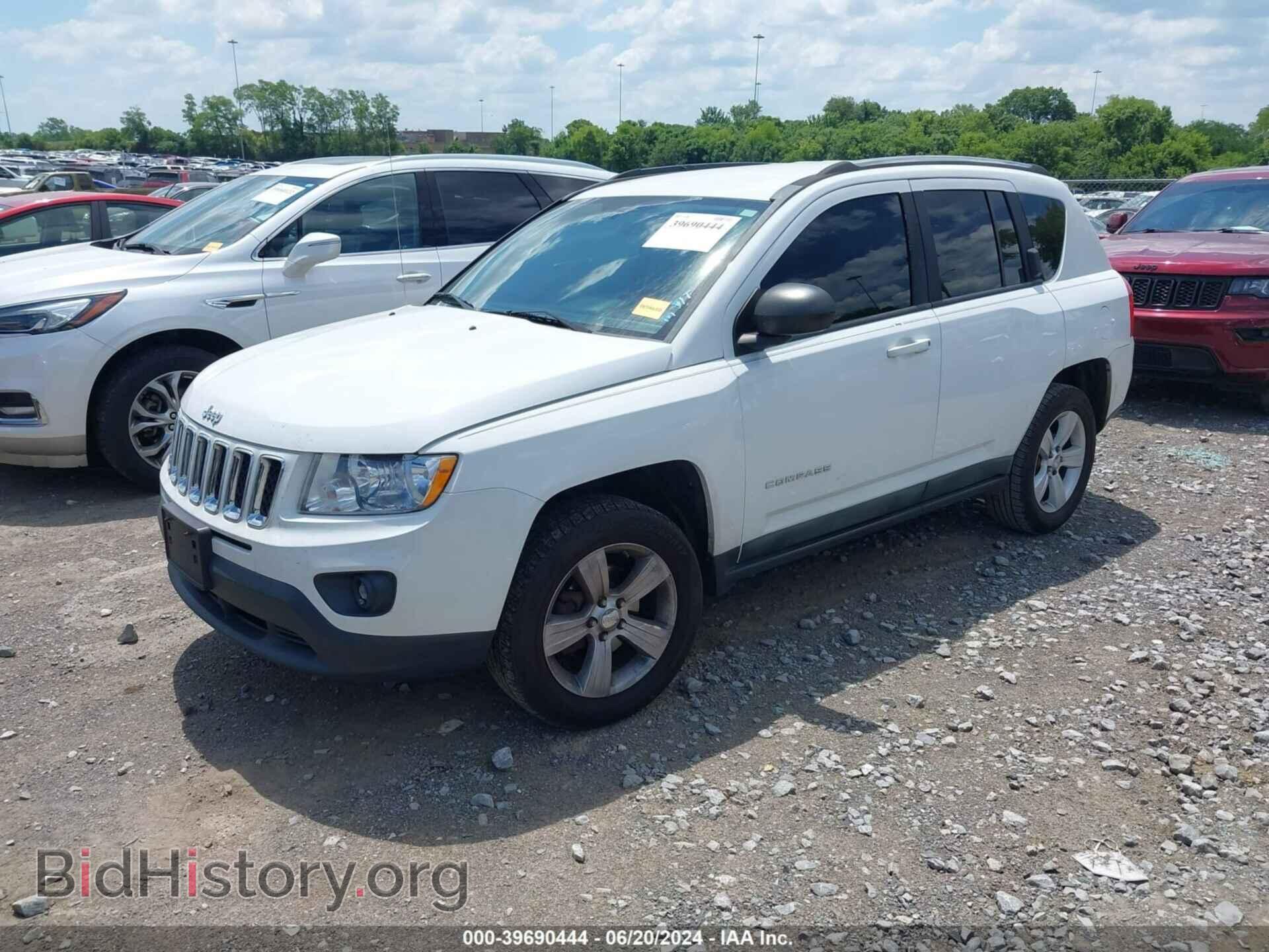 2011 JEEP COMPASS - VIN: 1J4NT1FB2BD260773 - Photo 2