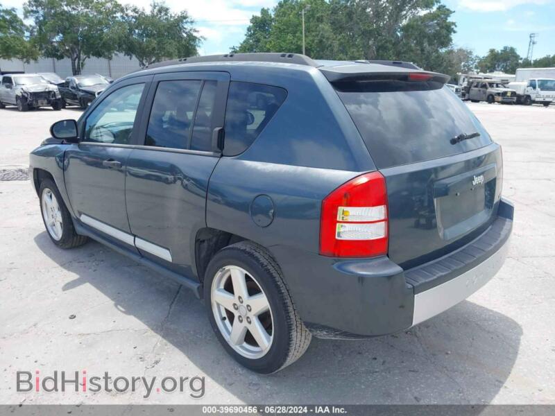 2007 Jeep COMPASS (VIN 1J8FT57W07D106002) — фото 3 из 10