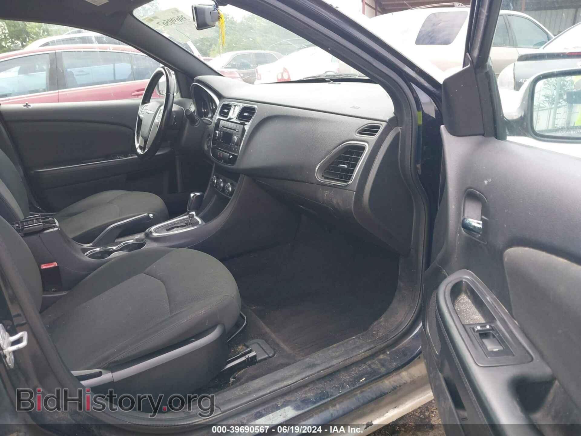 2011 CHRYSLER 200 - VIN: 1C3BC1FB1BN595496 - Фото 5